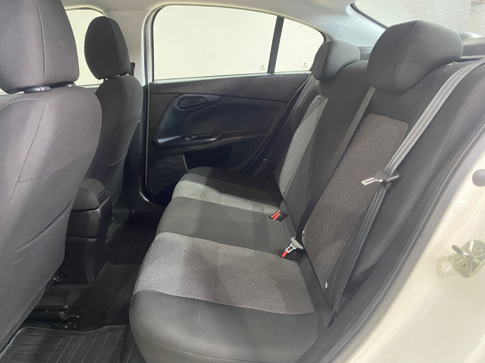 2022 Dizel Manuel Fiat Egea Beyaz Gürel Tasarım Aksesuar Otomotiv San. Tic. Ltd. Şti.