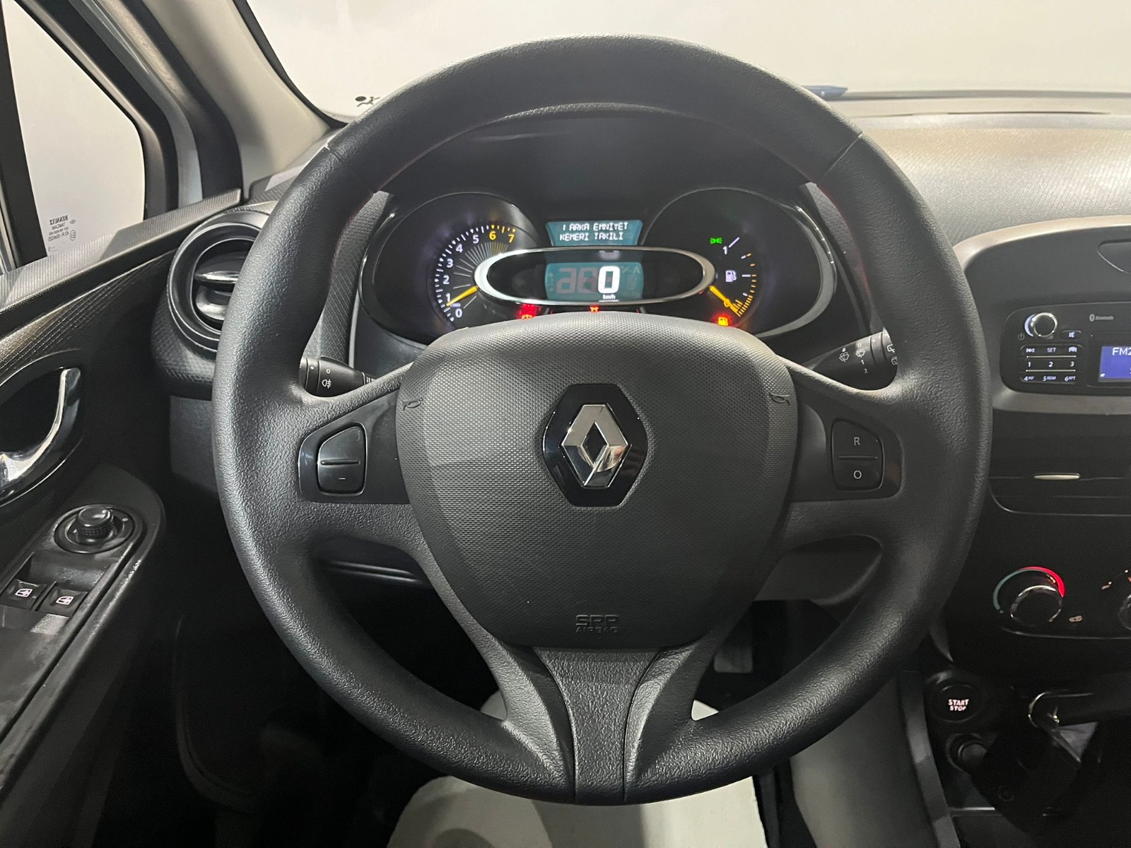 2013 Benzin Manuel Renault Clio Beyaz Gürel Tasarım Aksesuar Otomotiv San. Tic. Ltd. Şti.