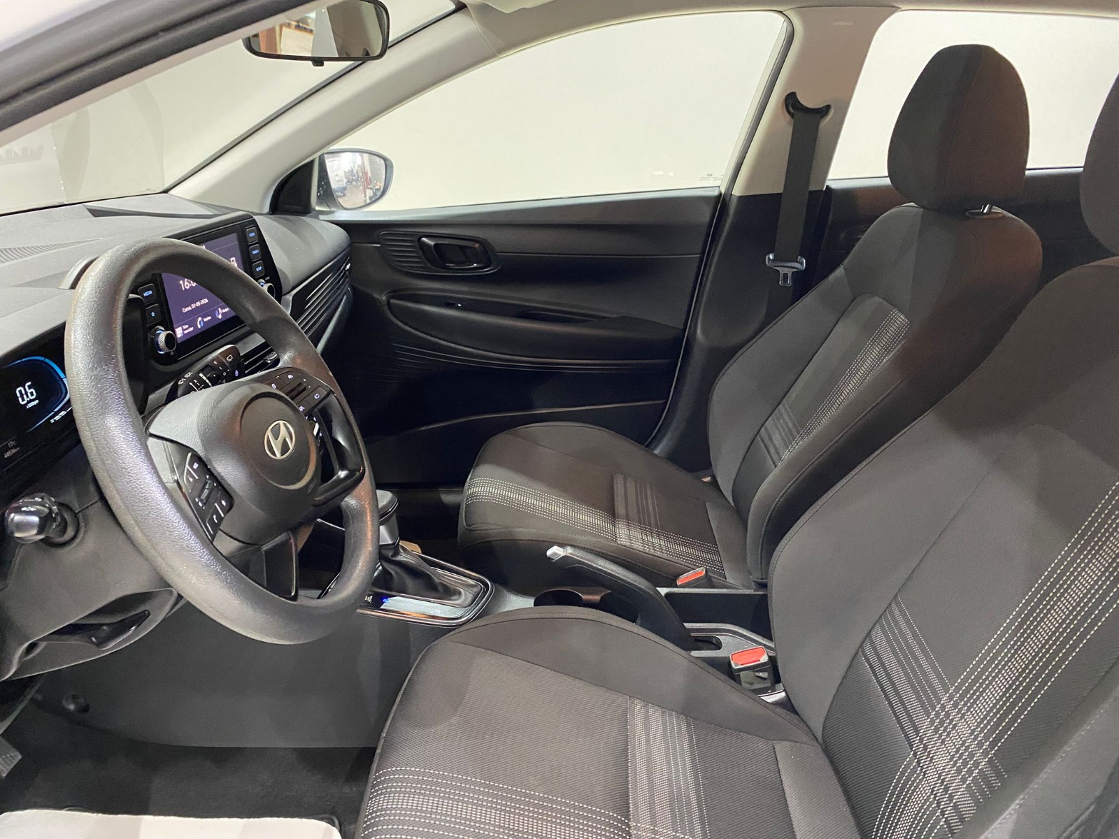 2024 Benzin Otomatik Hyundai i20 Beyaz Gürel Tasarım Aksesuar Otomotiv San. Tic. Ltd. Şti.