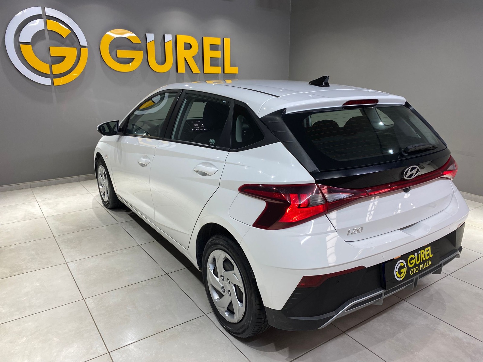2024 Benzin Otomatik Hyundai i20 Beyaz Gürel Tasarım Aksesuar Otomotiv San. Tic. Ltd. Şti.