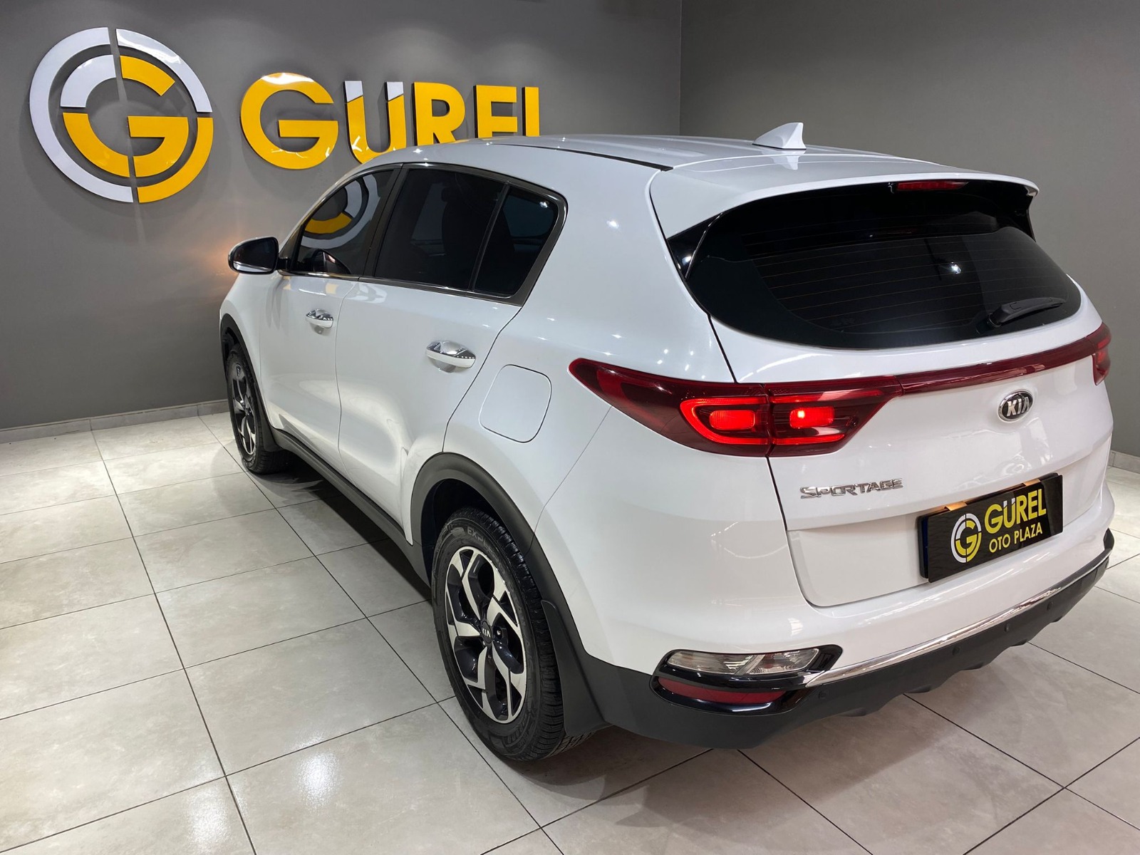 2021 Benzin Manuel Kia Sportage Beyaz Gürel Tasarım Aksesuar Otomotiv San. Tic. Ltd. Şti.