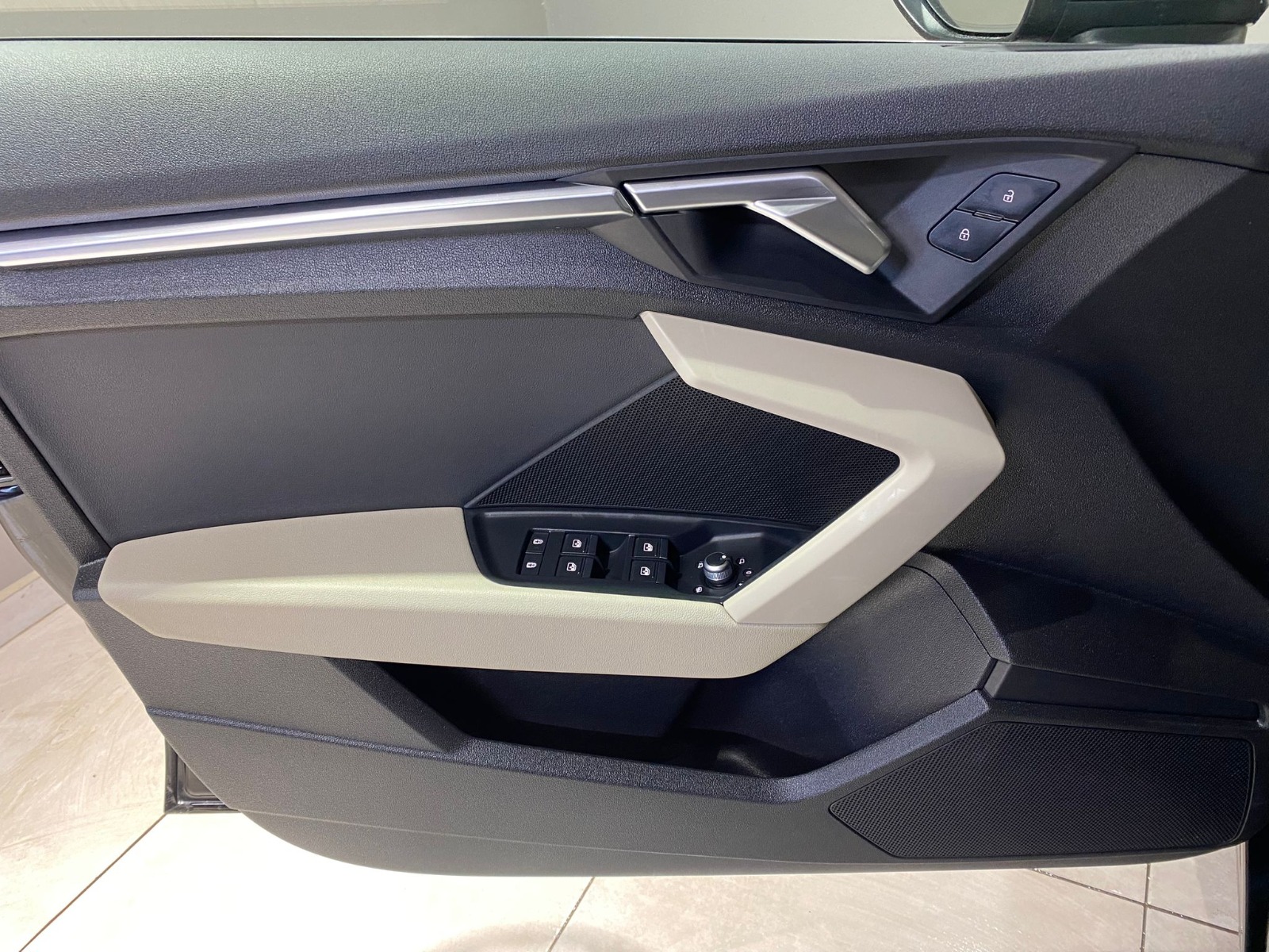 2022 MHEV Otomatik Audi A3 Siyah Gürel Tasarım Aksesuar Otomotiv San. Tic. Ltd. Şti.