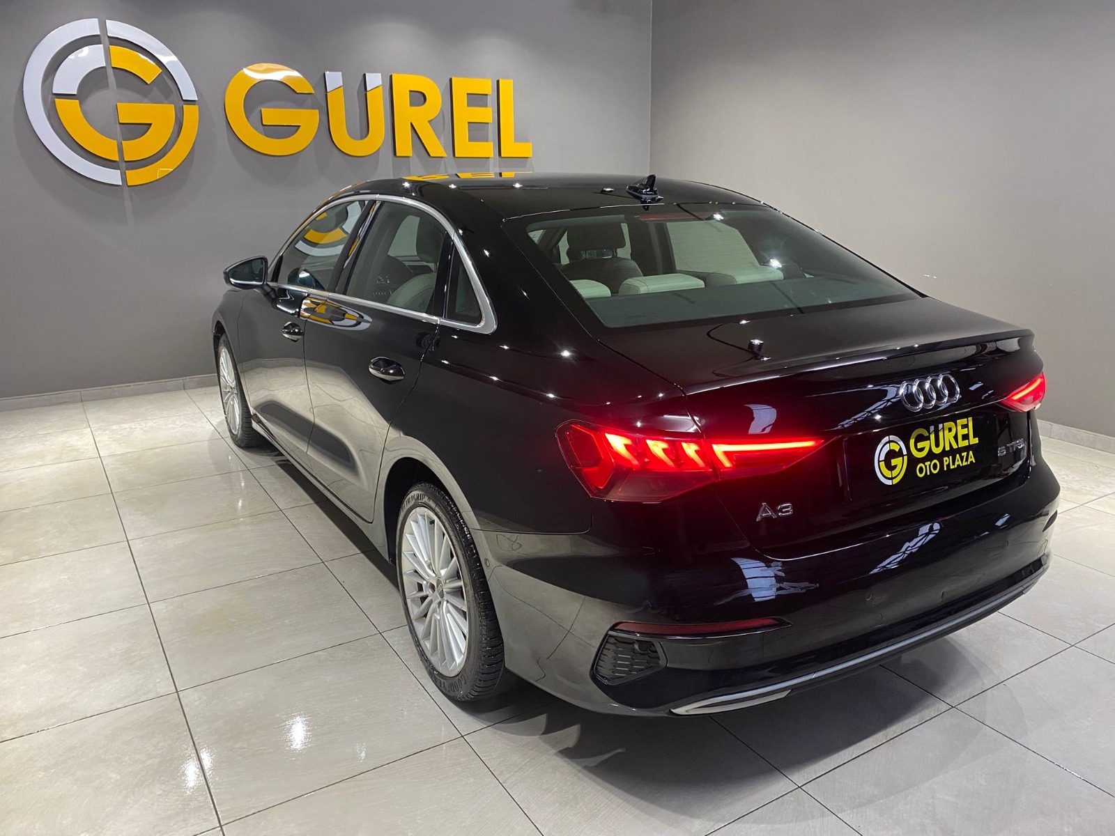 2022 MHEV Otomatik Audi A3 Siyah Gürel Tasarım Aksesuar Otomotiv San. Tic. Ltd. Şti.