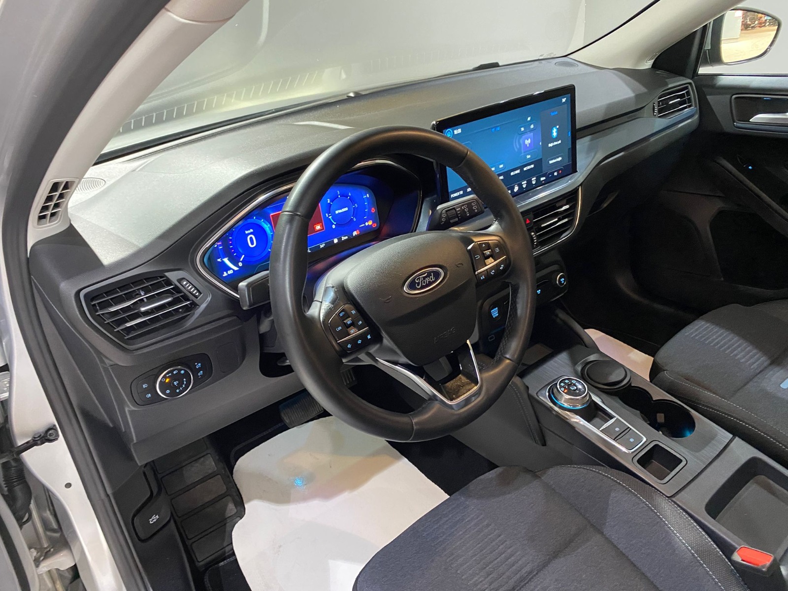 2023 Dizel Otomatik Ford Focus Gri Gürel Tasarım Aksesuar Otomotiv San. Tic. Ltd. Şti.