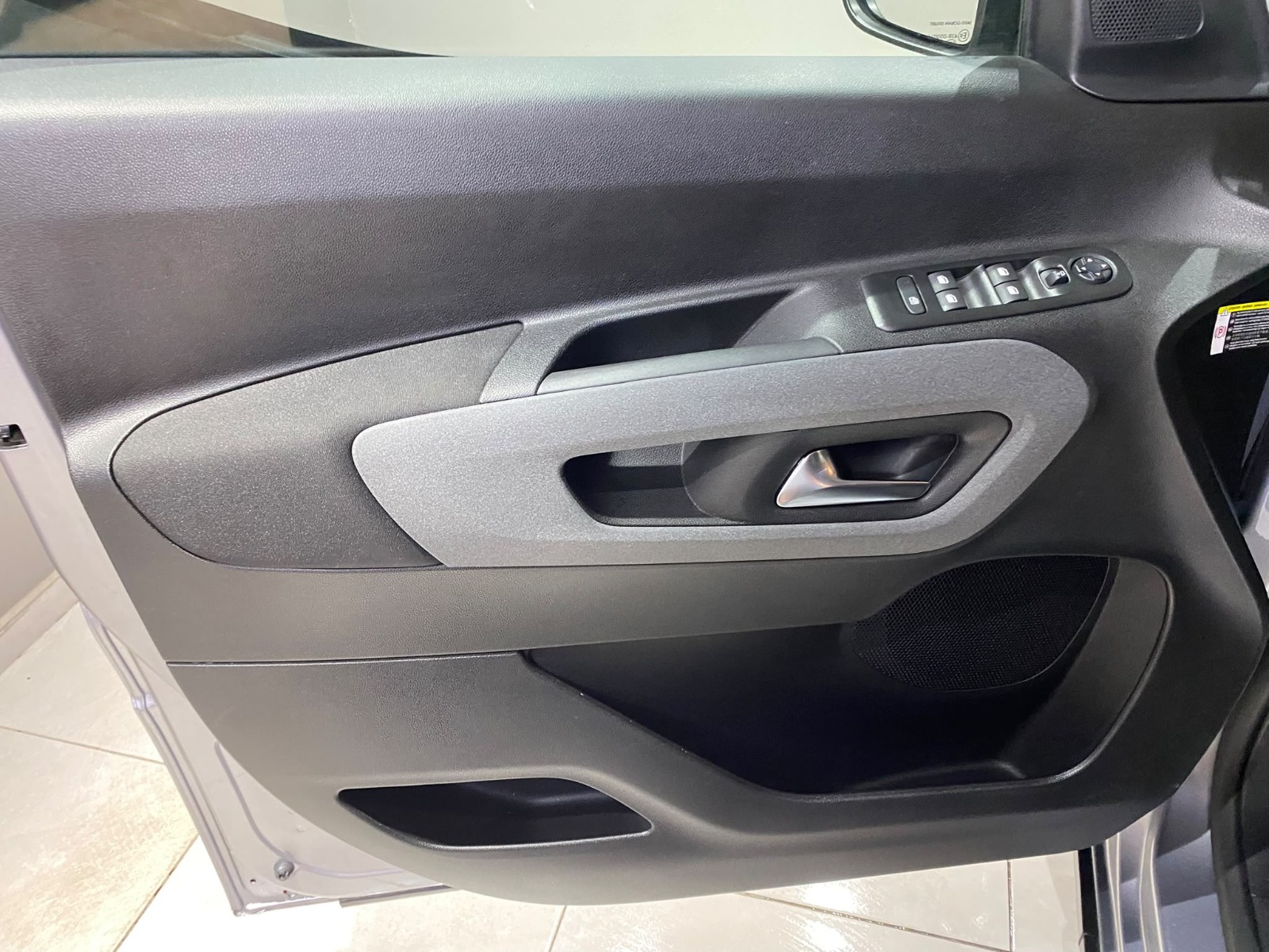 2026 Dizel Otomatik Peugeot Rifter Gri Gürel Tasarım Aksesuar Otomotiv San. Tic. Ltd. Şti.