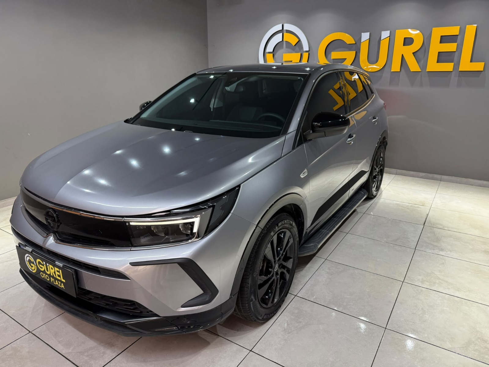 2024 Benzin Otomatik Opel Grandland Gümüş Gri Gürel Tasarım Aksesuar Otomotiv San. Tic. Ltd. Şti.