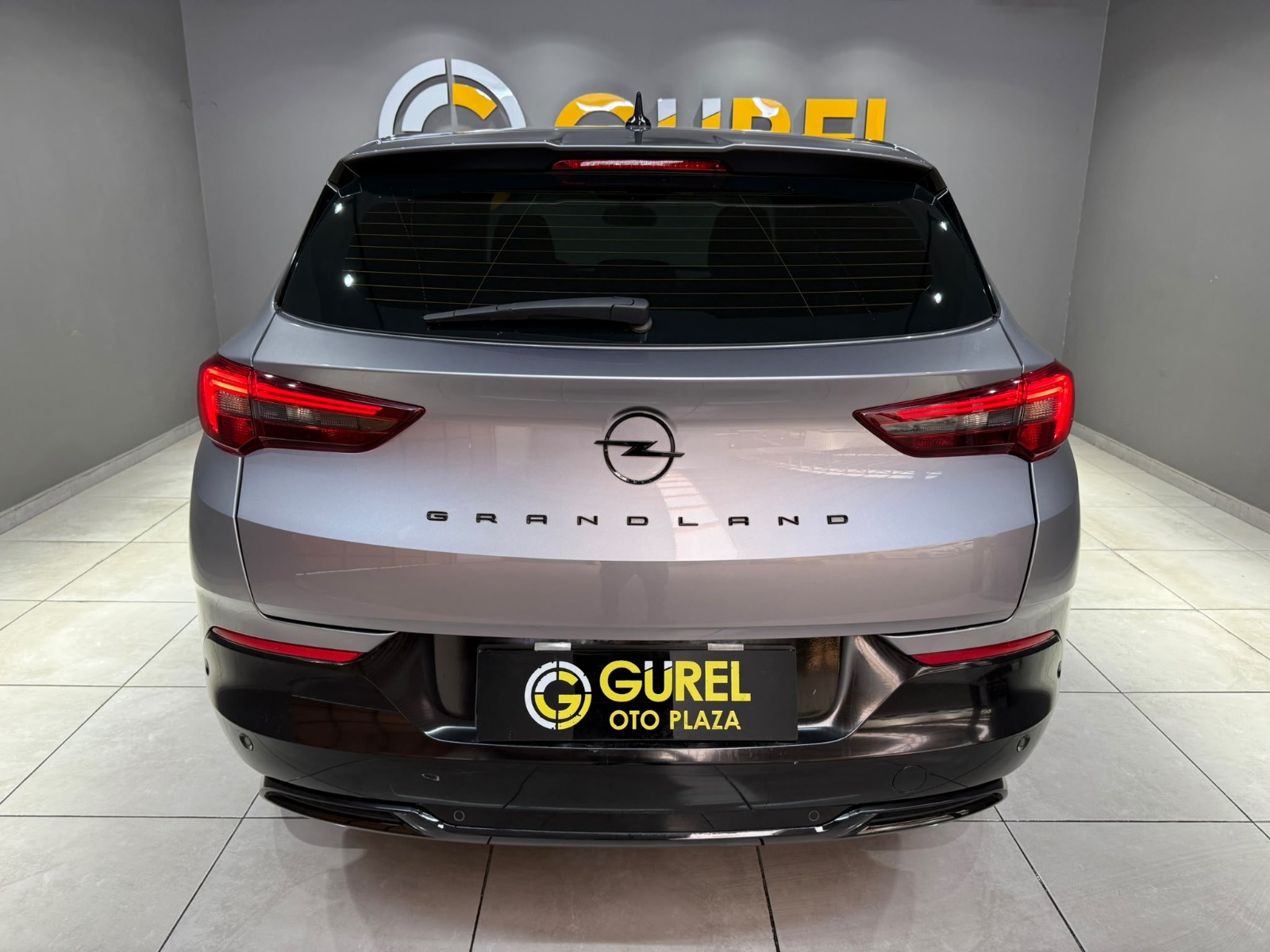 2024 Benzin Otomatik Opel Grandland Gümüş Gri Gürel Tasarım Aksesuar Otomotiv San. Tic. Ltd. Şti.