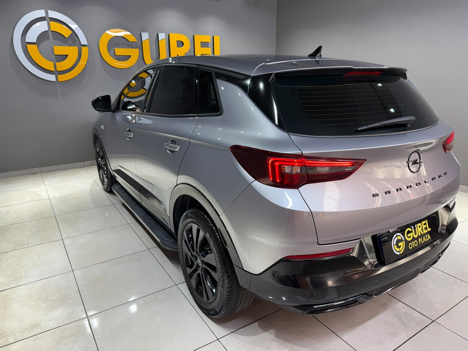 2024 Benzin Otomatik Opel Grandland Gümüş Gri Gürel Tasarım Aksesuar Otomotiv San. Tic. Ltd. Şti.