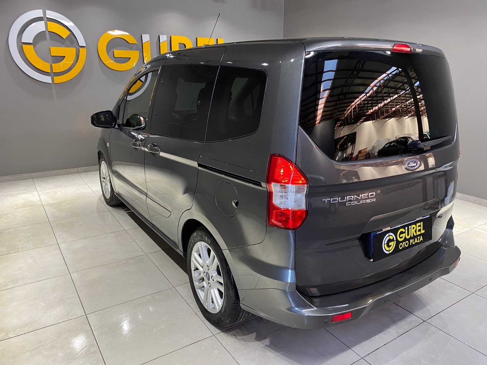 2023 Benzin Manuel Ford Tourneo Courier Gri Gürel Tasarım Aksesuar Otomotiv San. Tic. Ltd. Şti.