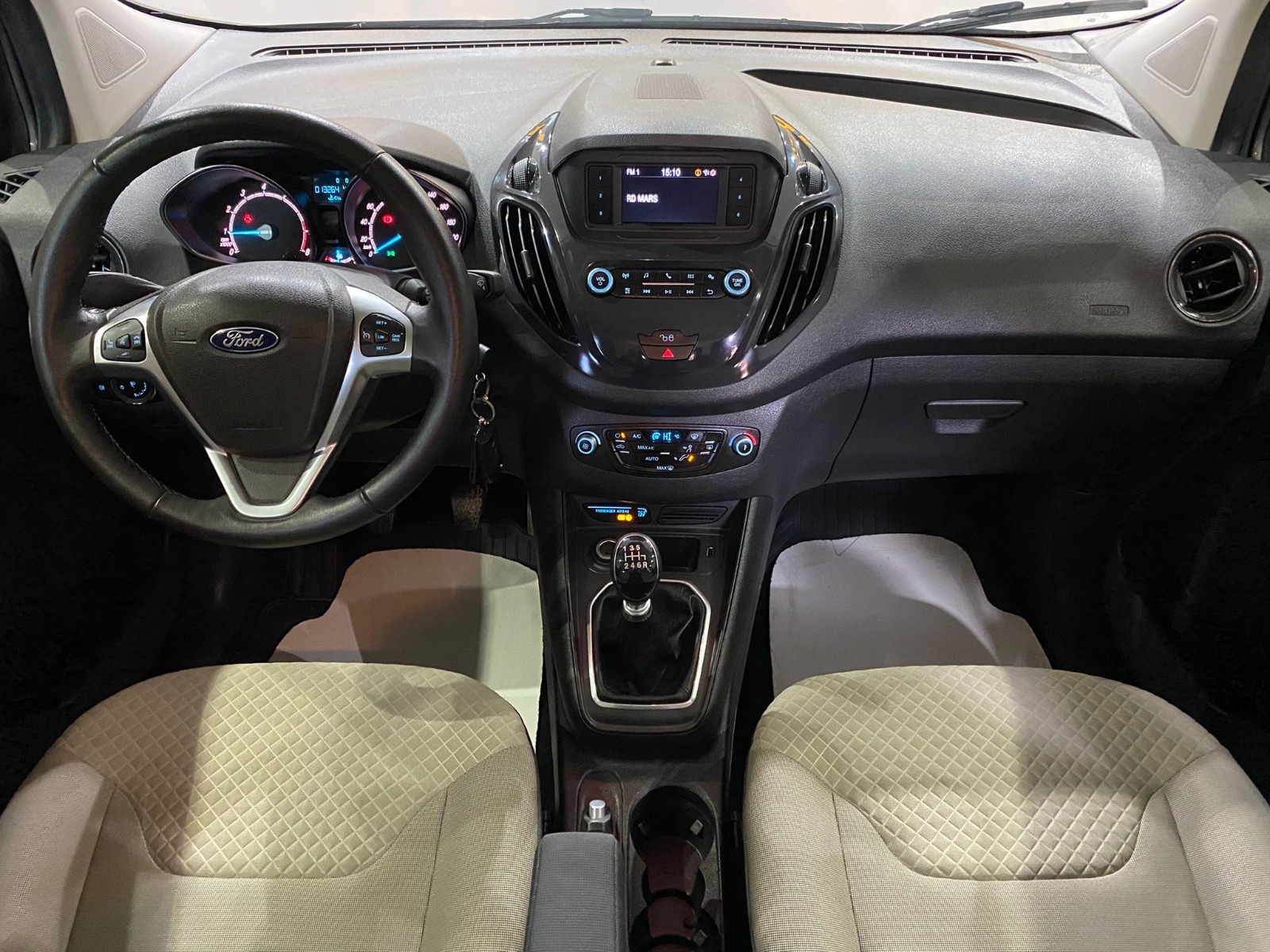 2023 Benzin Manuel Ford Tourneo Courier Gri Gürel Tasarım Aksesuar Otomotiv San. Tic. Ltd. Şti.