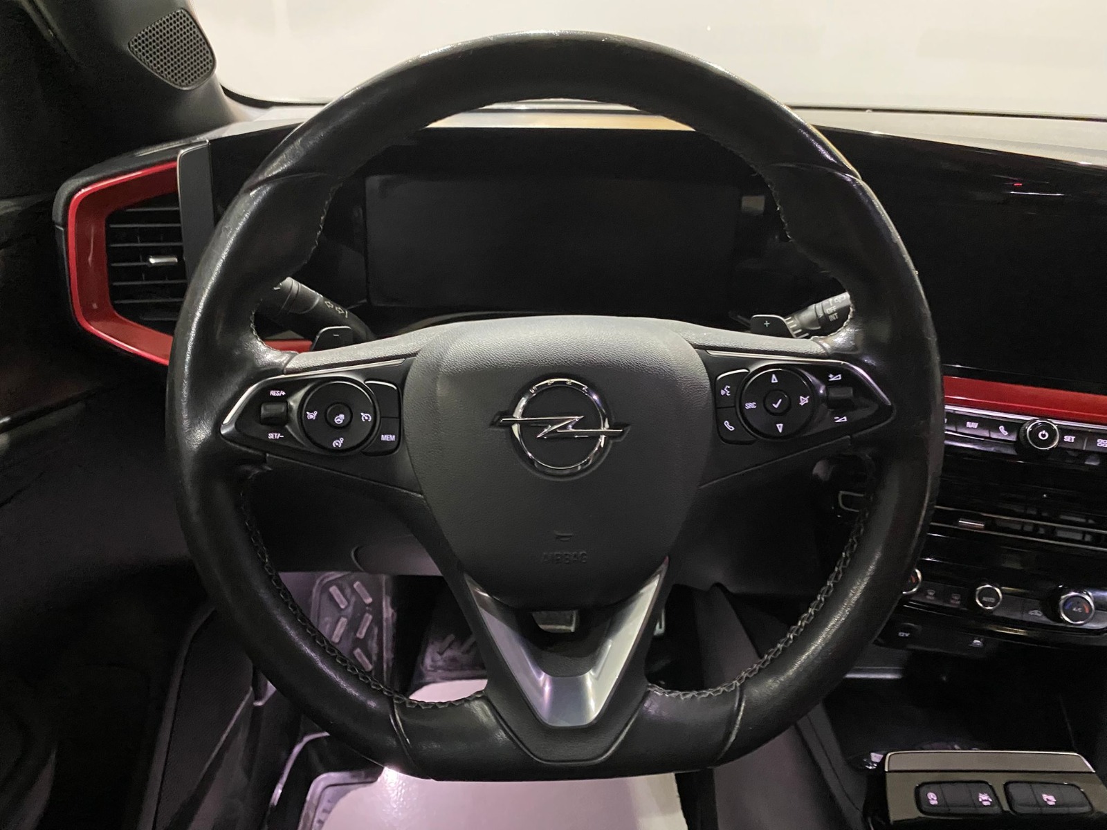 2023 Benzin Otomatik Opel Mokka Beyaz Gürel Tasarım Aksesuar Otomotiv San. Tic. Ltd. Şti.