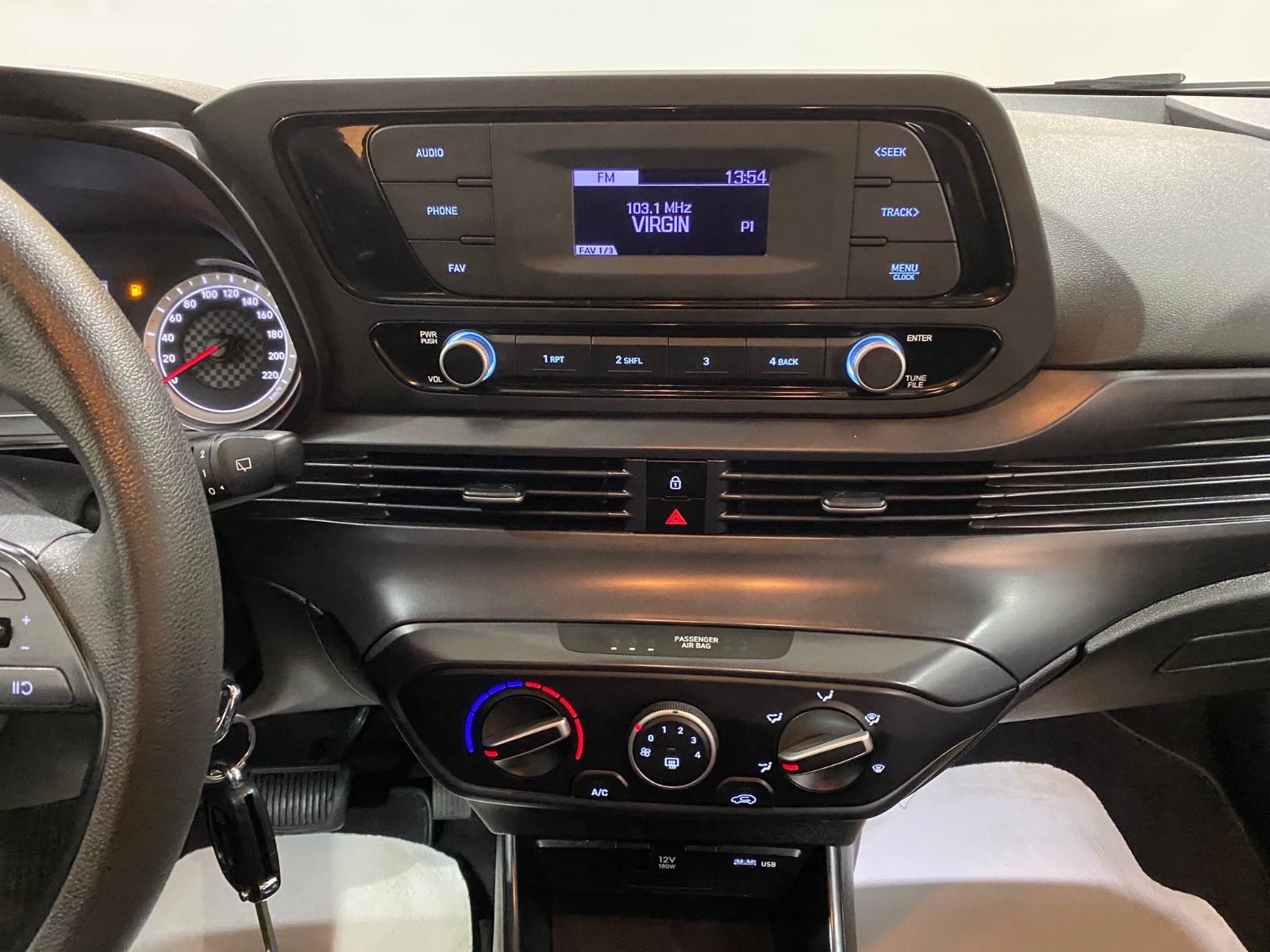 2023 Benzin Otomatik Hyundai i20 Beyaz Gürel Tasarım Aksesuar Otomotiv San. Tic. Ltd. Şti.