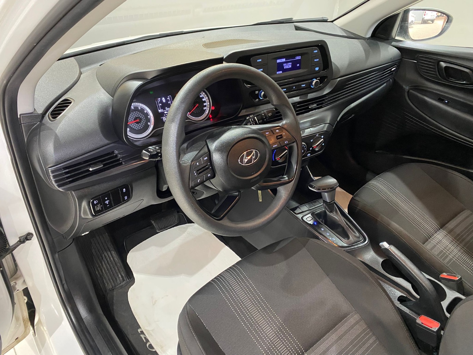 2023 Benzin Otomatik Hyundai i20 Beyaz Gürel Tasarım Aksesuar Otomotiv San. Tic. Ltd. Şti.