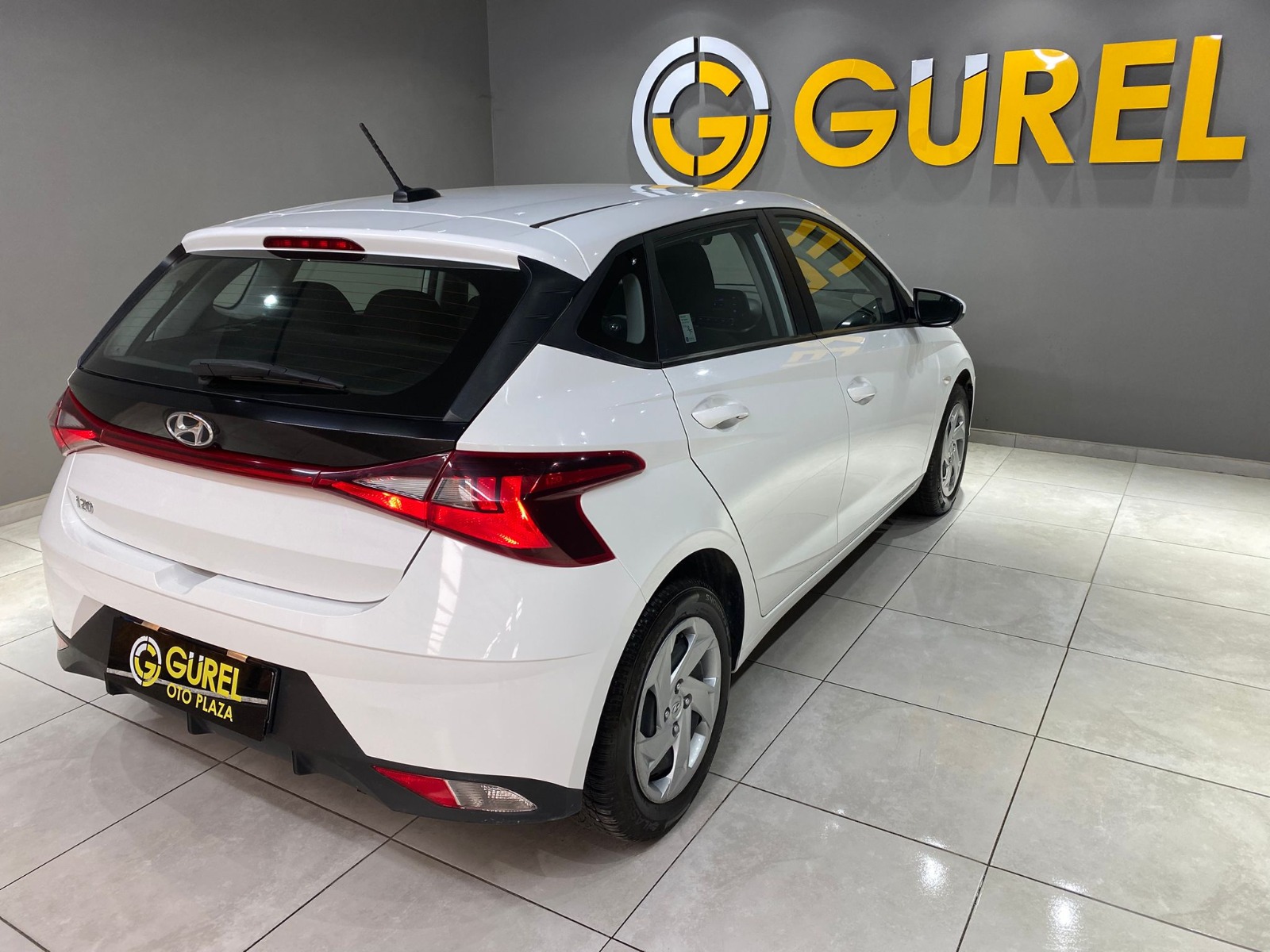 2023 Benzin Otomatik Hyundai i20 Beyaz Gürel Tasarım Aksesuar Otomotiv San. Tic. Ltd. Şti.