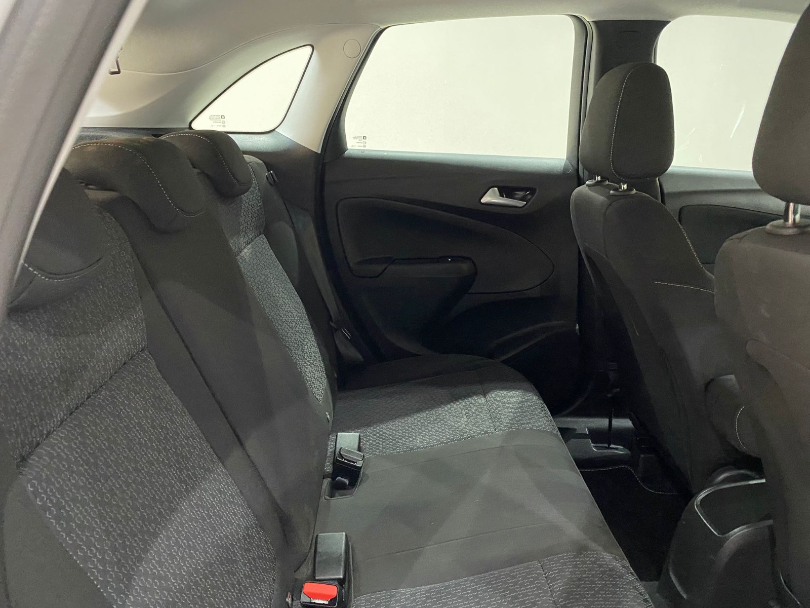 2024 Benzin Otomatik Opel Crossland Beyaz Gürel Tasarım Aksesuar Otomotiv San. Tic. Ltd. Şti.