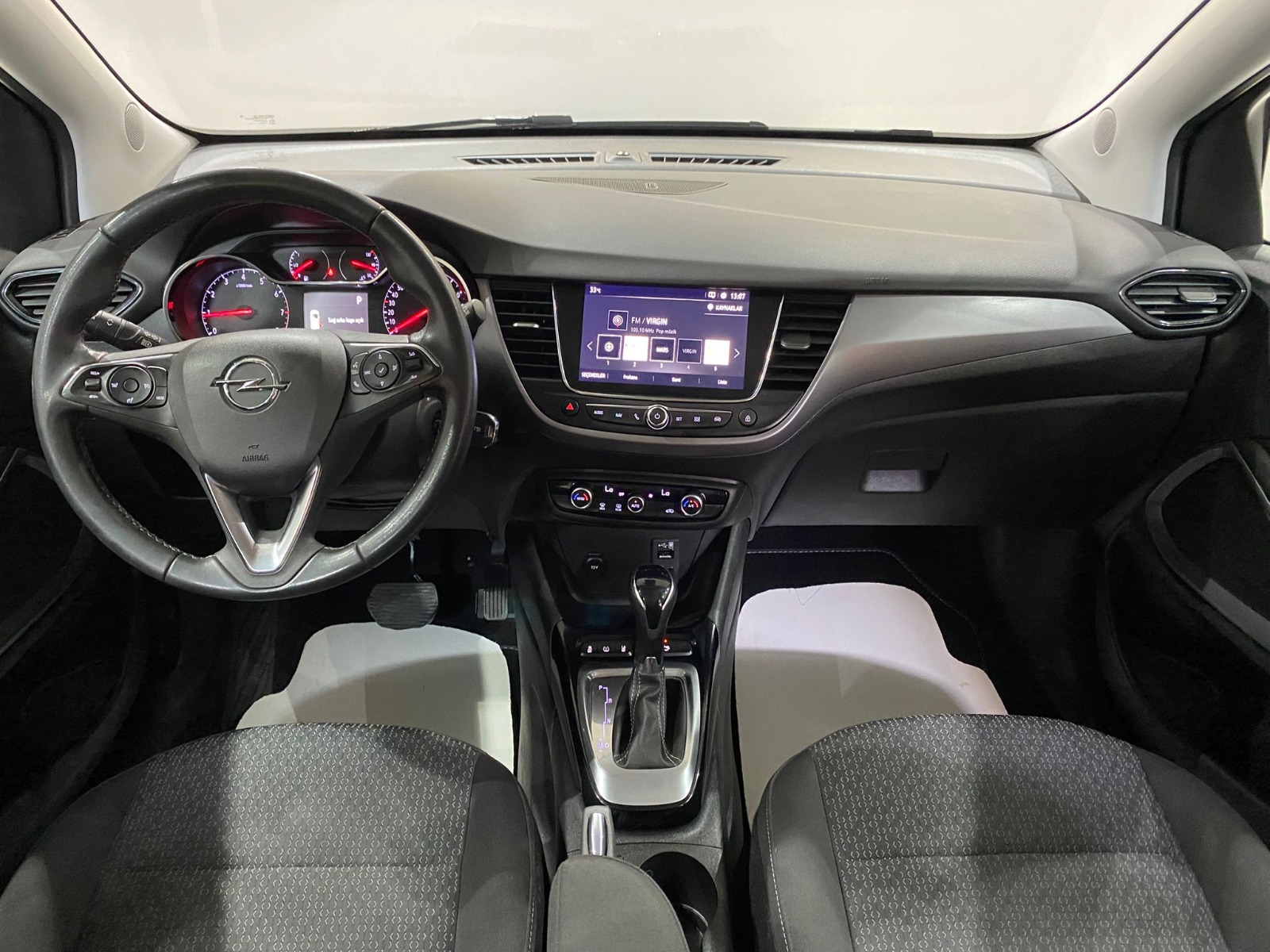 2024 Benzin Otomatik Opel Crossland Beyaz Gürel Tasarım Aksesuar Otomotiv San. Tic. Ltd. Şti.