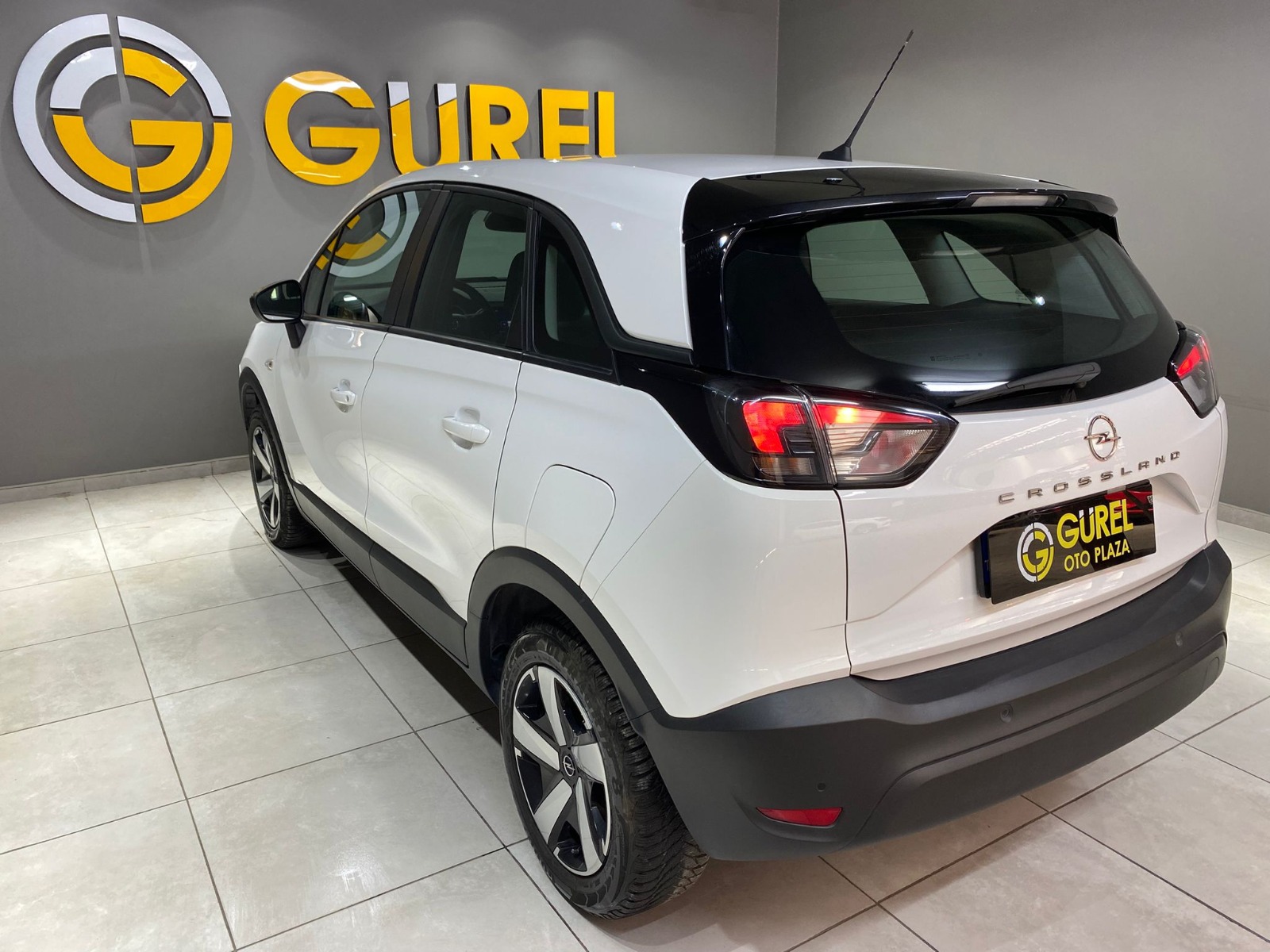 2024 Benzin Otomatik Opel Crossland Beyaz Gürel Tasarım Aksesuar Otomotiv San. Tic. Ltd. Şti.
