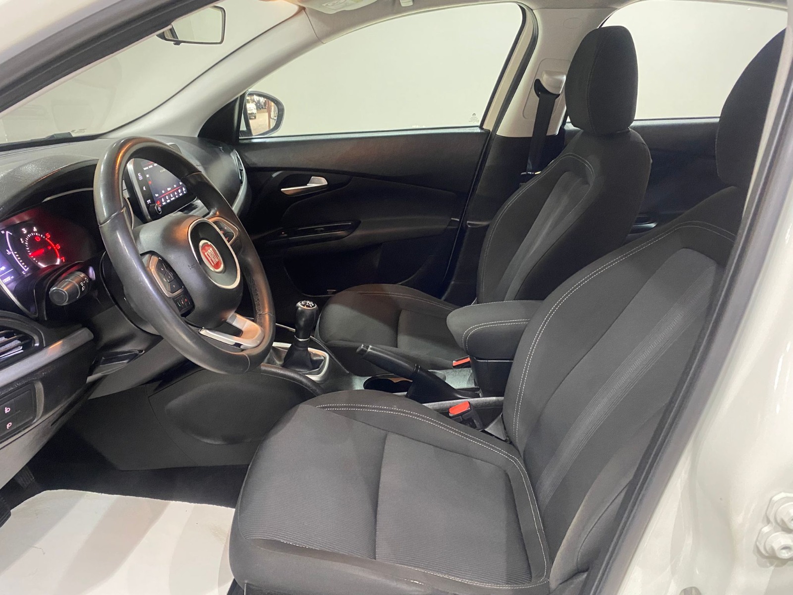 2019 Dizel Manuel Fiat Egea Beyaz Gürel Tasarım Aksesuar Otomotiv San. Tic. Ltd. Şti.