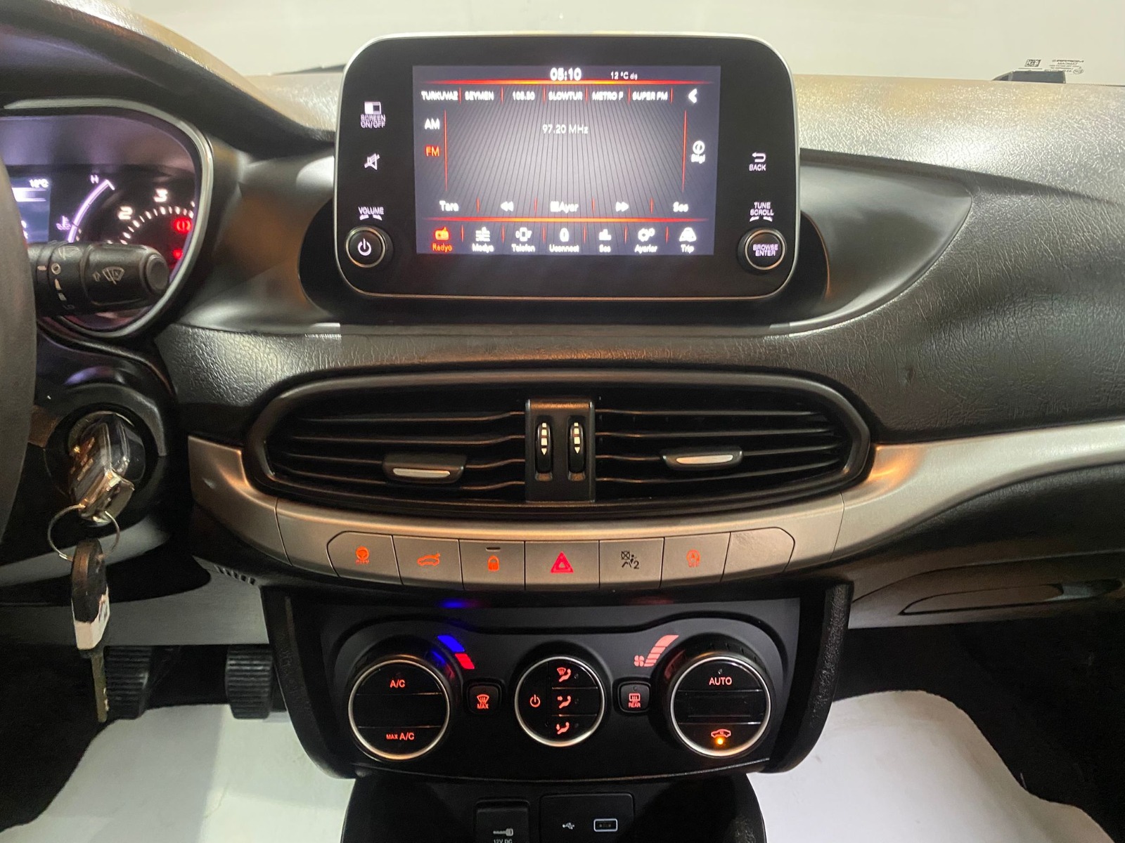 2019 Dizel Manuel Fiat Egea Beyaz Gürel Tasarım Aksesuar Otomotiv San. Tic. Ltd. Şti.