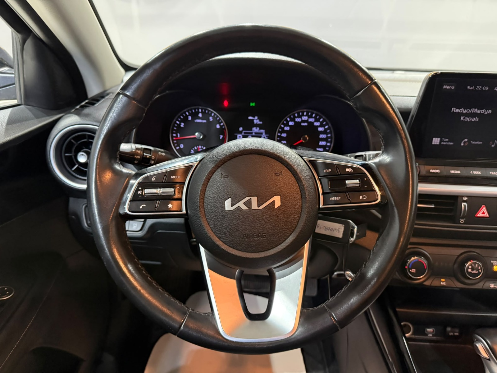 2023 Benzin Otomatik Kia Cerato Mavi Gürel Tasarım Aksesuar Otomotiv San. Tic. Ltd. Şti.
