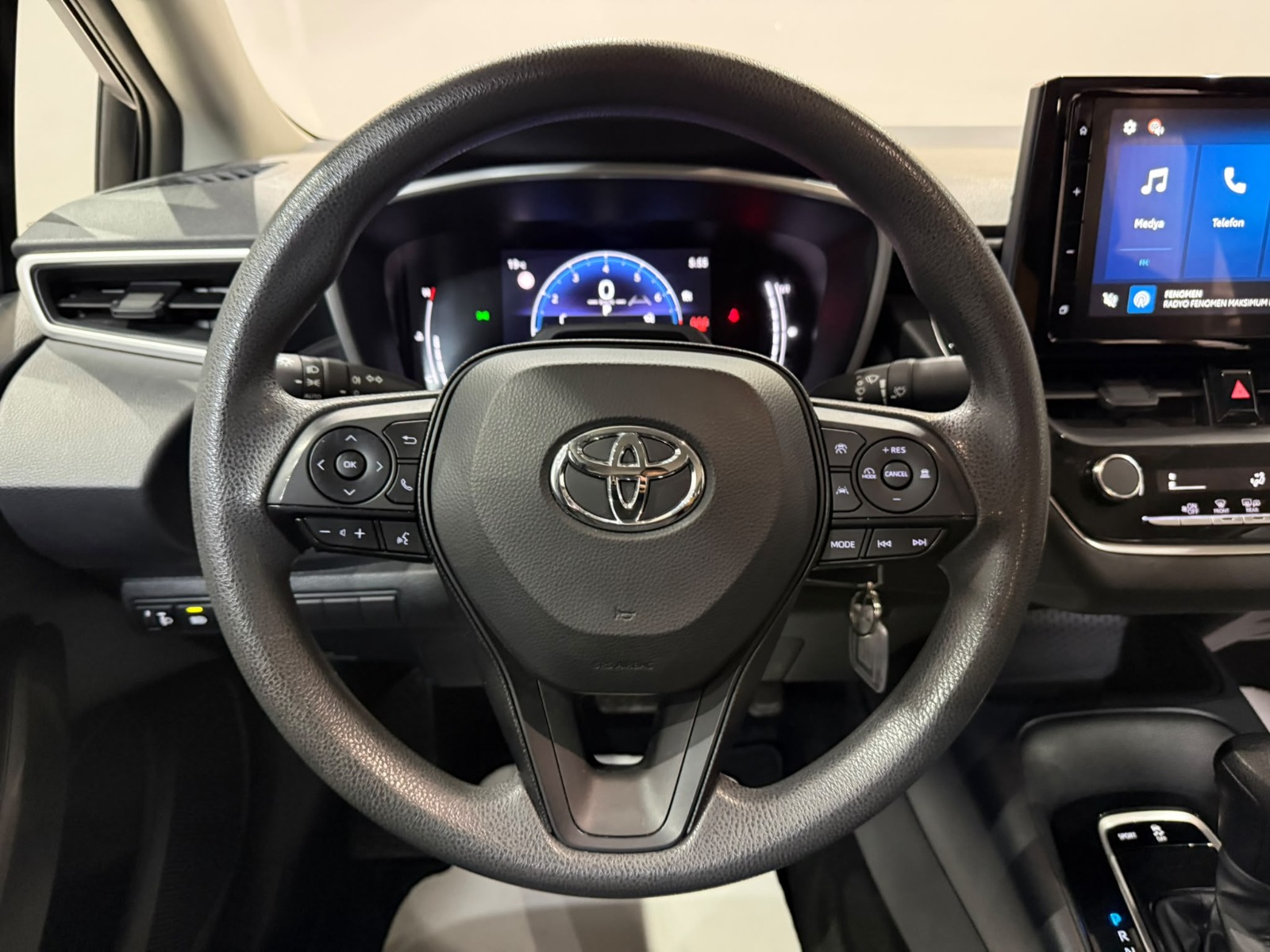 2026 Benzin Otomatik Toyota Corolla Beyaz Gürel Tasarım Aksesuar Otomotiv San. Tic. Ltd. Şti.