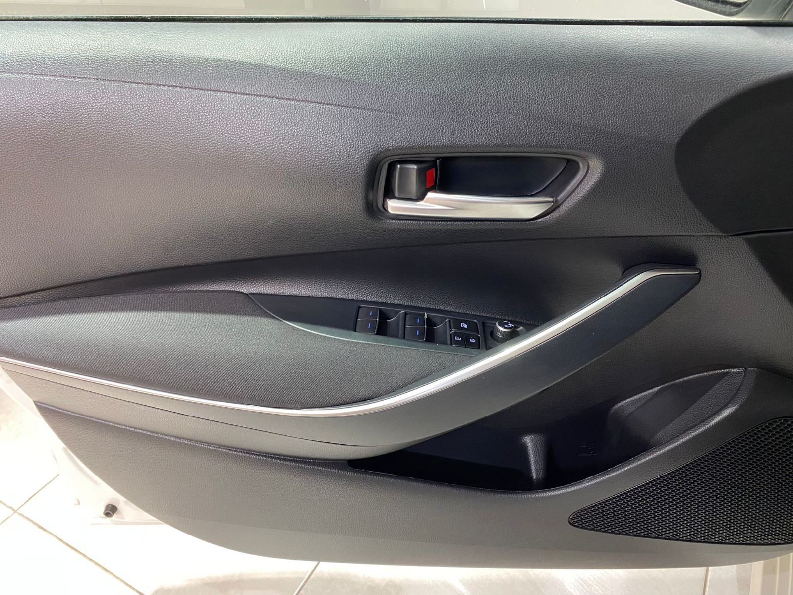 2022 Benzin Otomatik Toyota Corolla Beyaz Gürel Tasarım Aksesuar Otomotiv San. Tic. Ltd. Şti.