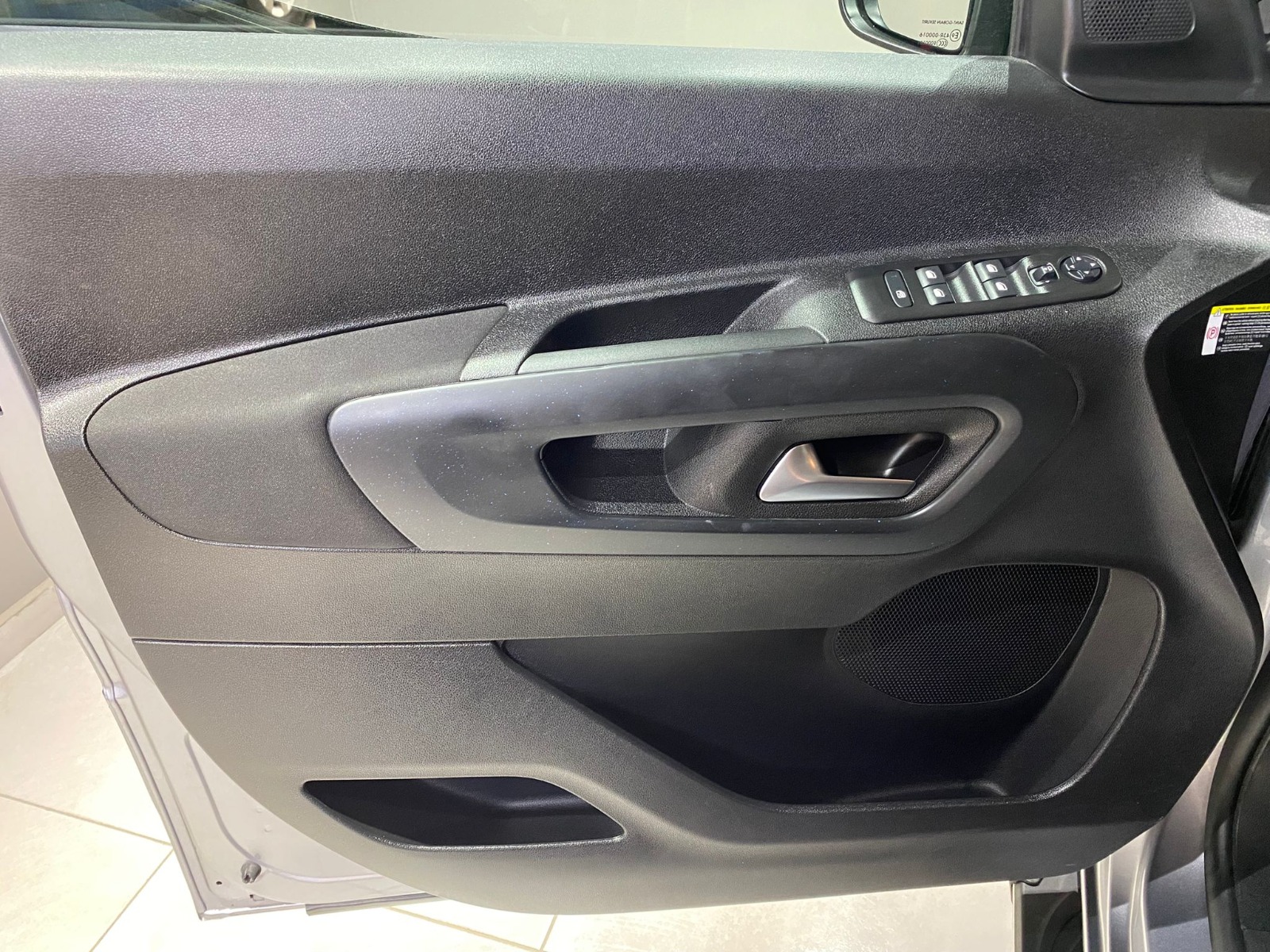2024 Dizel Otomatik Citroen Berlingo Gri Gürel Tasarım Aksesuar Otomotiv San. Tic. Ltd. Şti.