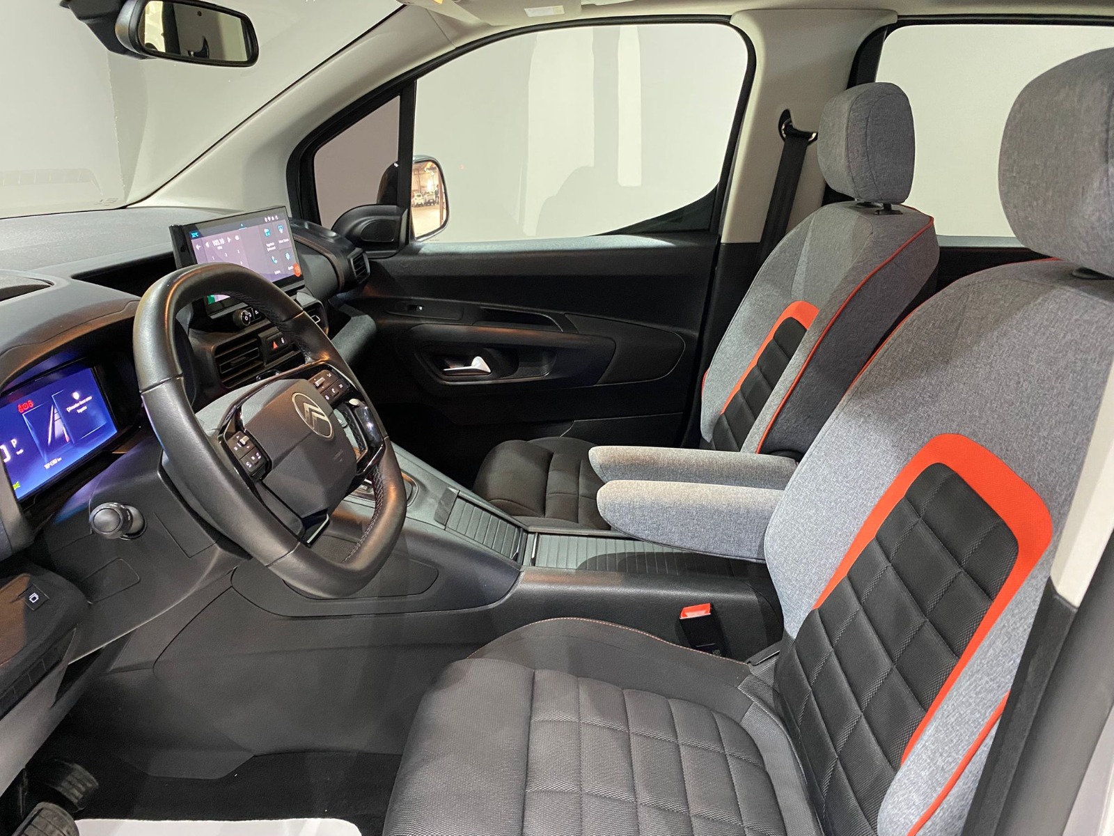 2024 Dizel Otomatik Citroen Berlingo Gri Gürel Tasarım Aksesuar Otomotiv San. Tic. Ltd. Şti.