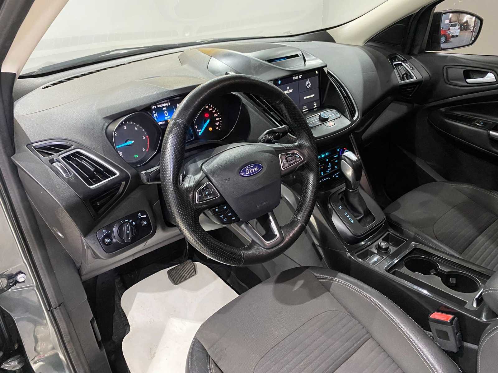 2017 Dizel Otomatik Ford Kuga Füme Gürel Tasarım Aksesuar Otomotiv San. Tic. Ltd. Şti.