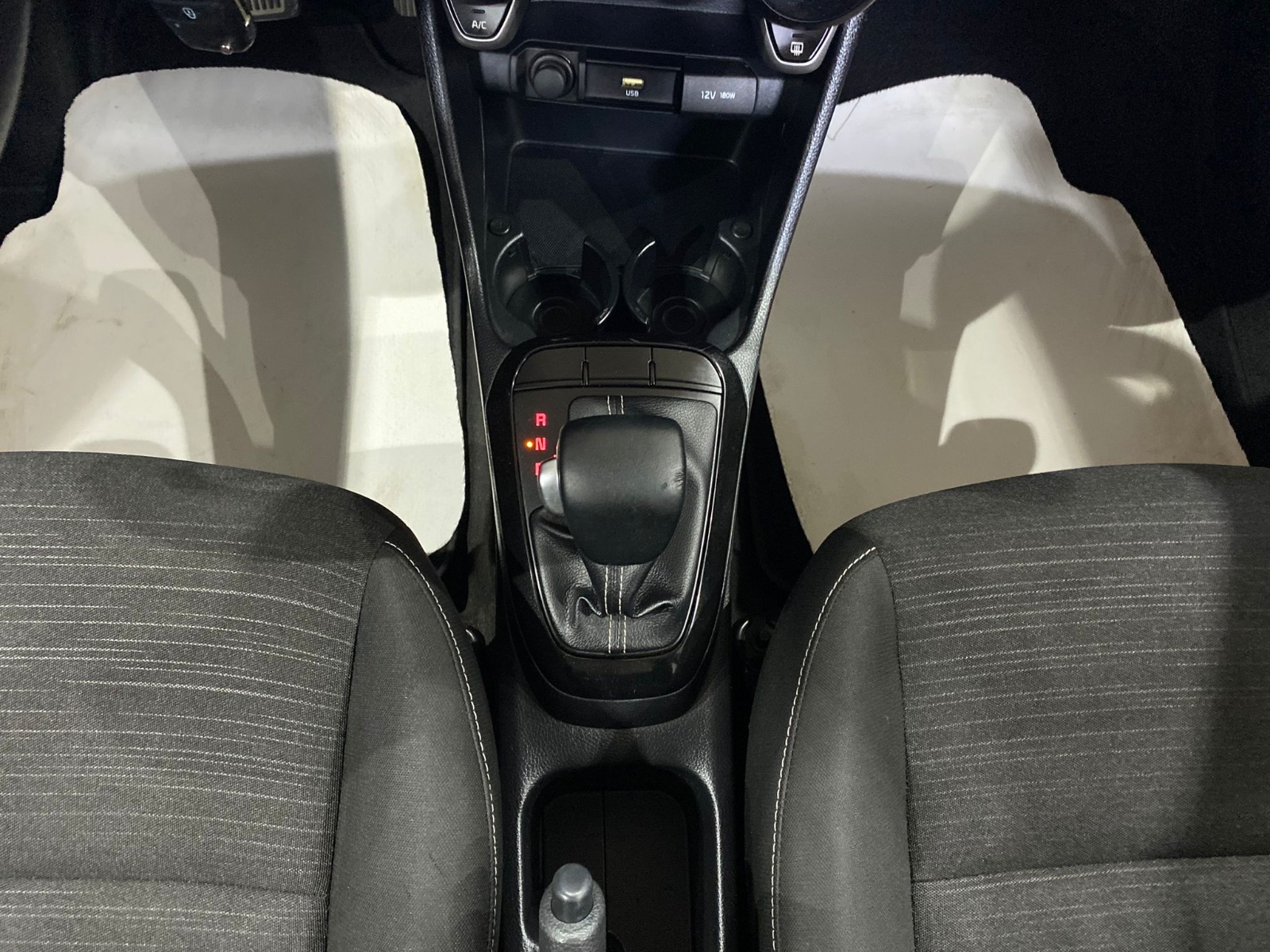 2021 Benzin Otomatik Kia Picanto Kırmızı Gürel Tasarım Aksesuar Otomotiv San. Tic. Ltd. Şti.