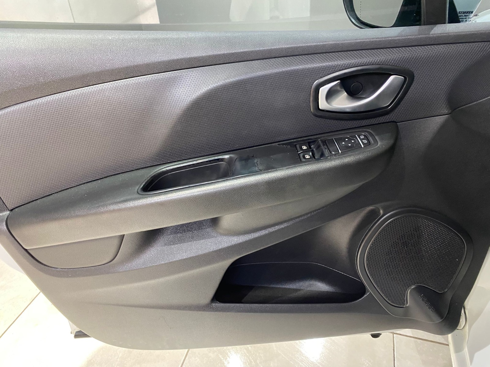 2018 Dizel Manuel Renault Clio Beyaz Gürel Tasarım Aksesuar Otomotiv San. Tic. Ltd. Şti.