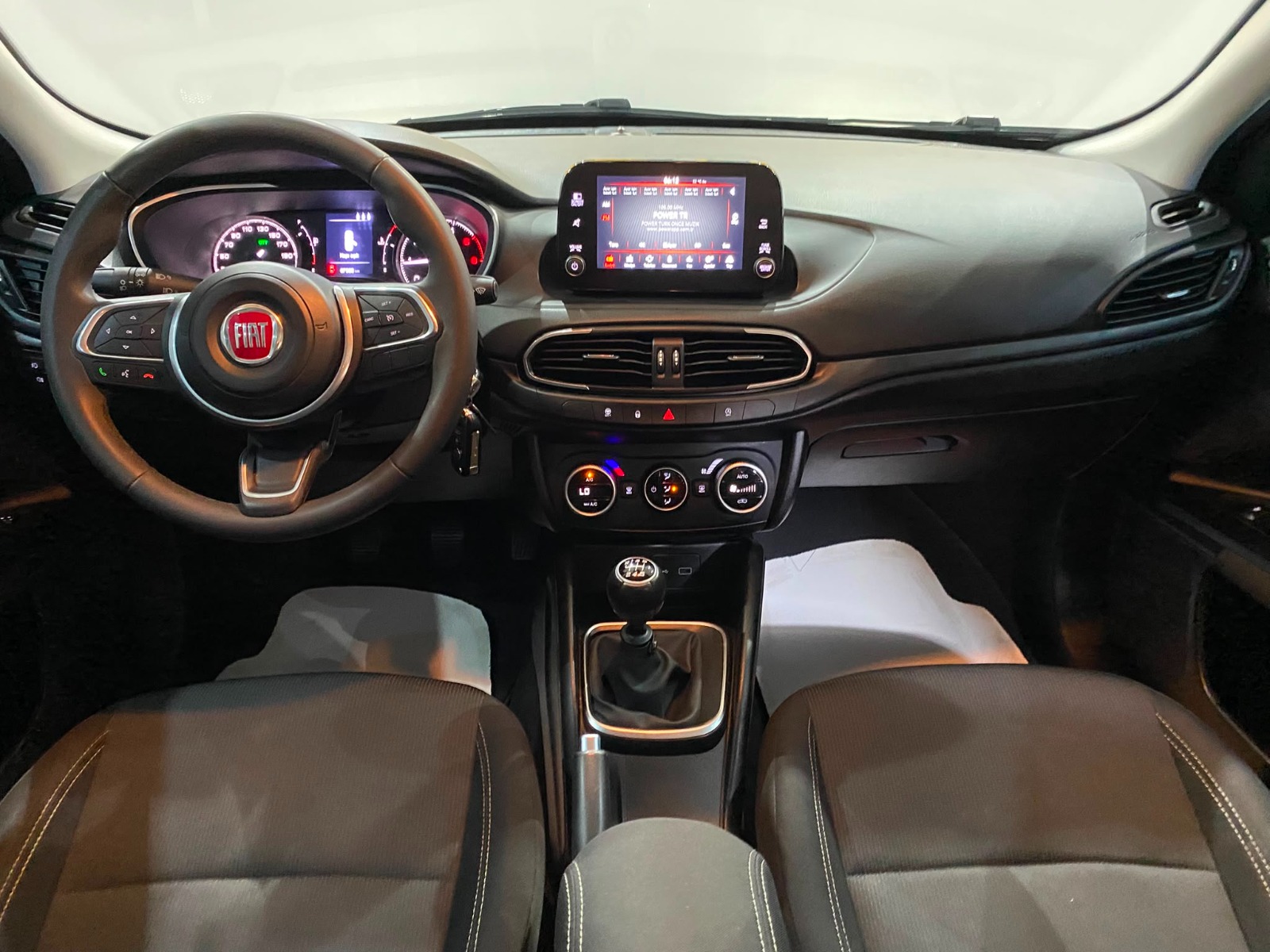 2021 Dizel Manuel Fiat Egea Beyaz Gürel Tasarım Aksesuar Otomotiv San. Tic. Ltd. Şti.