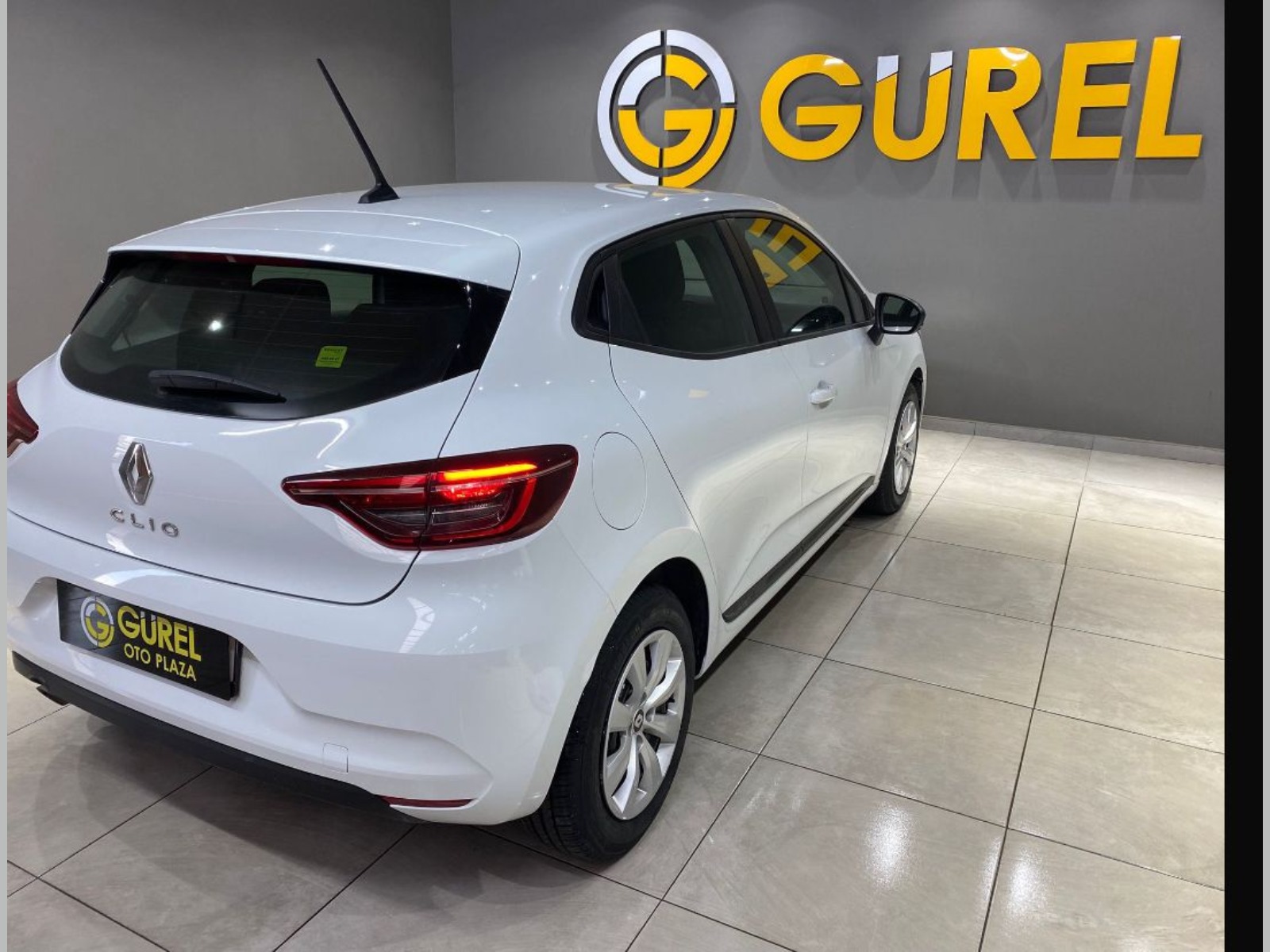 2021 Benzin Manuel Renault Clio Beyaz Gürel Tasarım Aksesuar Otomotiv San. Tic. Ltd. Şti.
