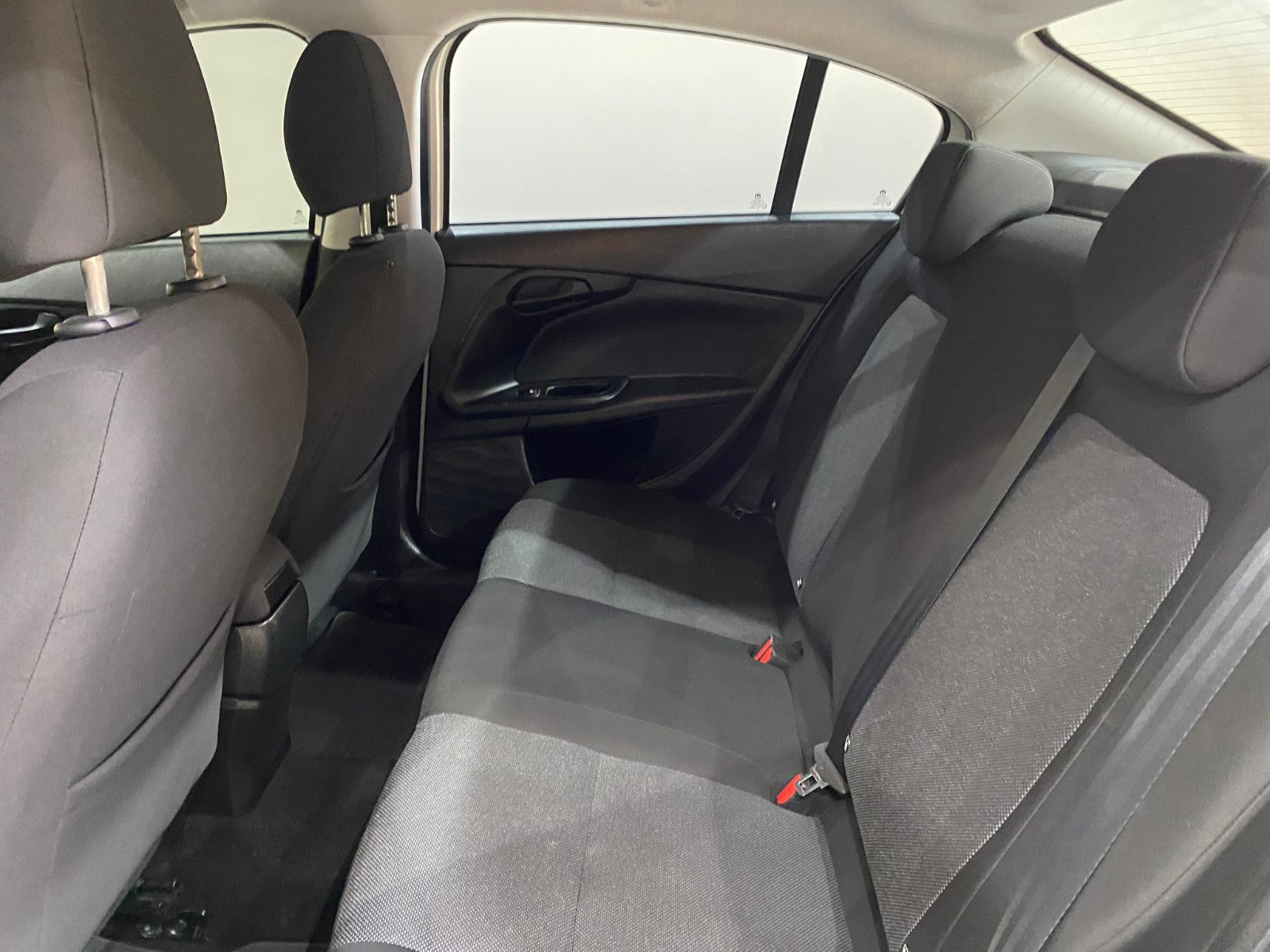 2023 Dizel Otomatik Fiat Egea Beyaz Gürel Tasarım Aksesuar Otomotiv San. Tic. Ltd. Şti.