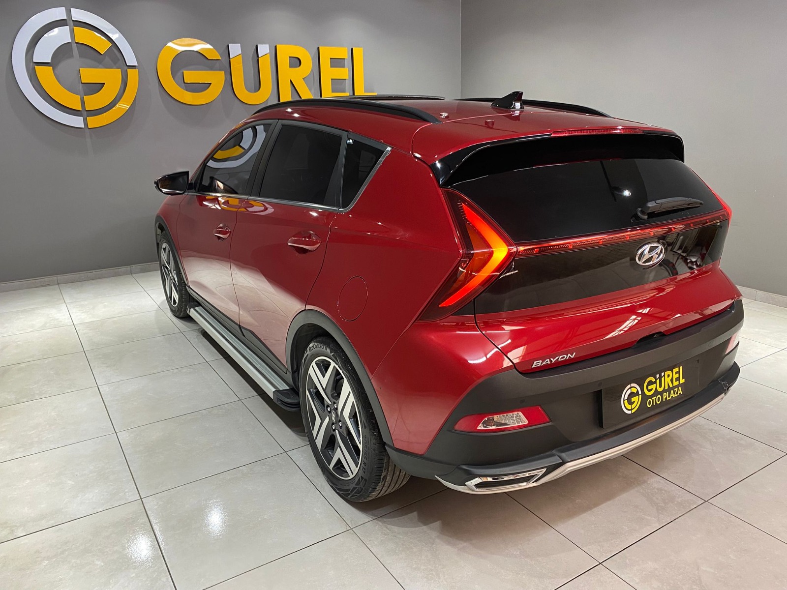 2023 Benzin Otomatik Hyundai Bayon Kırmızı Gürel Tasarım Aksesuar Otomotiv San. Tic. Ltd. Şti.