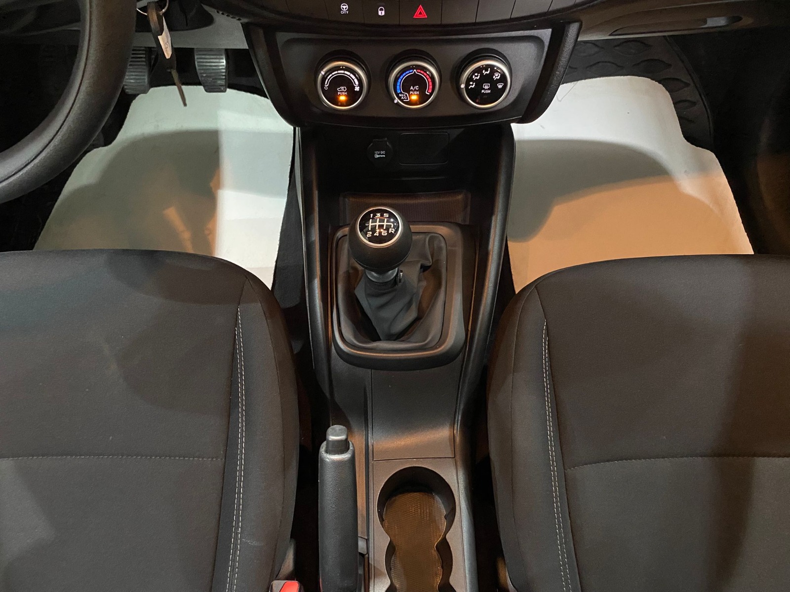 2024 Benzin Manuel Fiat Egea Beyaz Gürel Tasarım Aksesuar Otomotiv San. Tic. Ltd. Şti.