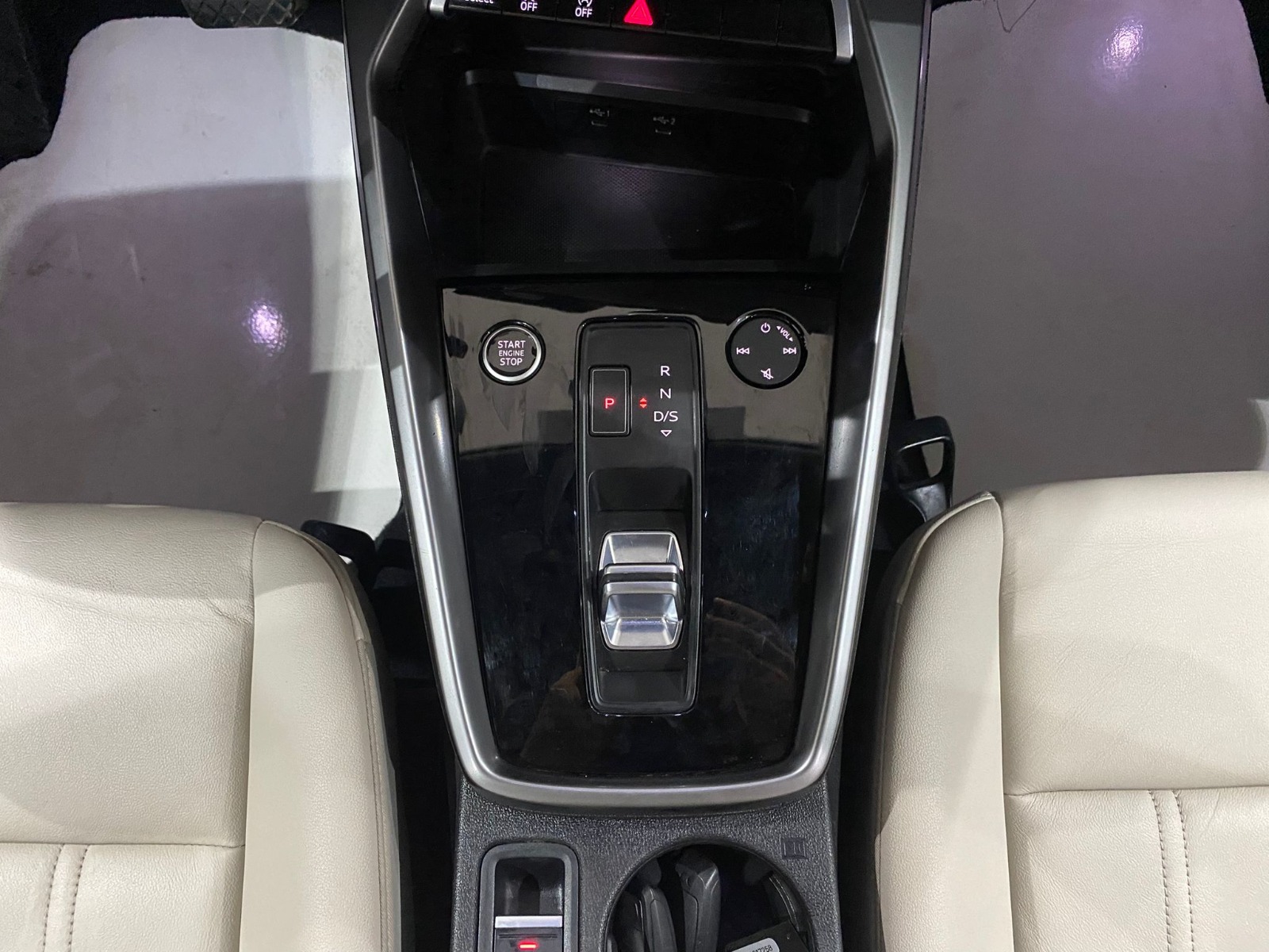 2022 MHEV Otomatik Audi A3 Beyaz Gürel Tasarım Aksesuar Otomotiv San. Tic. Ltd. Şti.