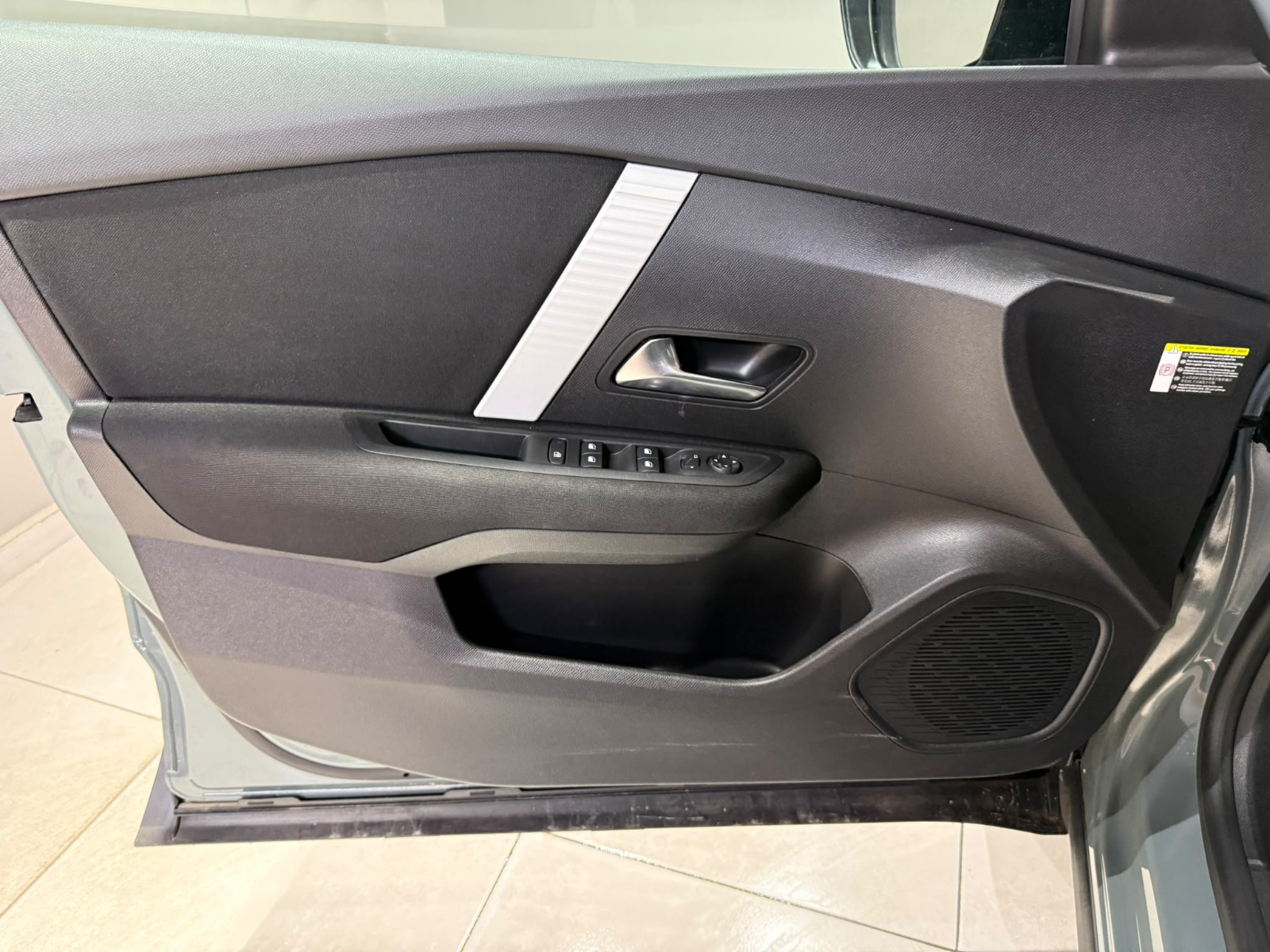 2025 Benzin Otomatik Citroen C4 X Yeşil Gürel Tasarım Aksesuar Otomotiv San. Tic. Ltd. Şti.
