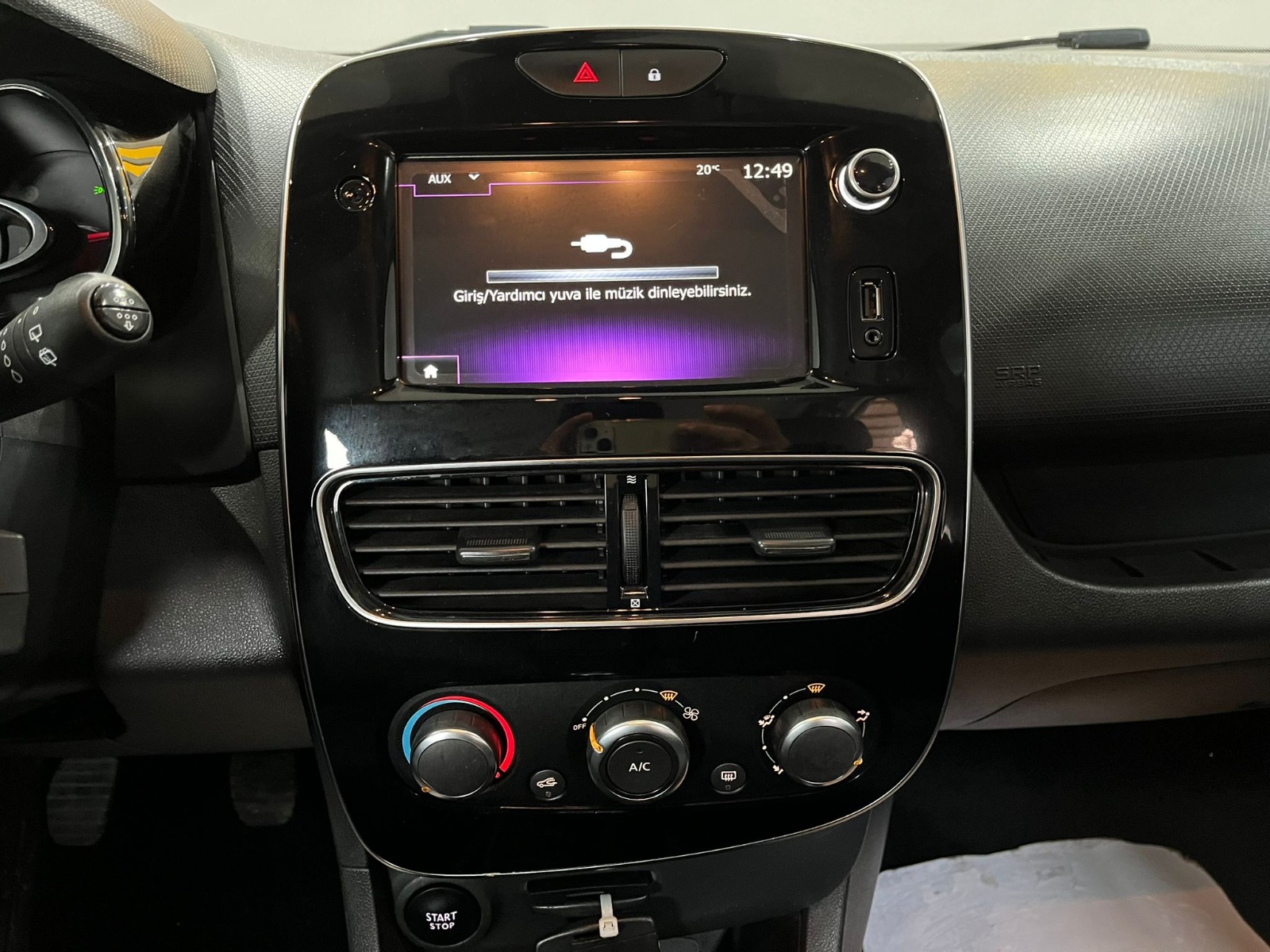 2019 Benzin Manuel Renault Clio Beyaz Gürel Tasarım Aksesuar Otomotiv San. Tic. Ltd. Şti.