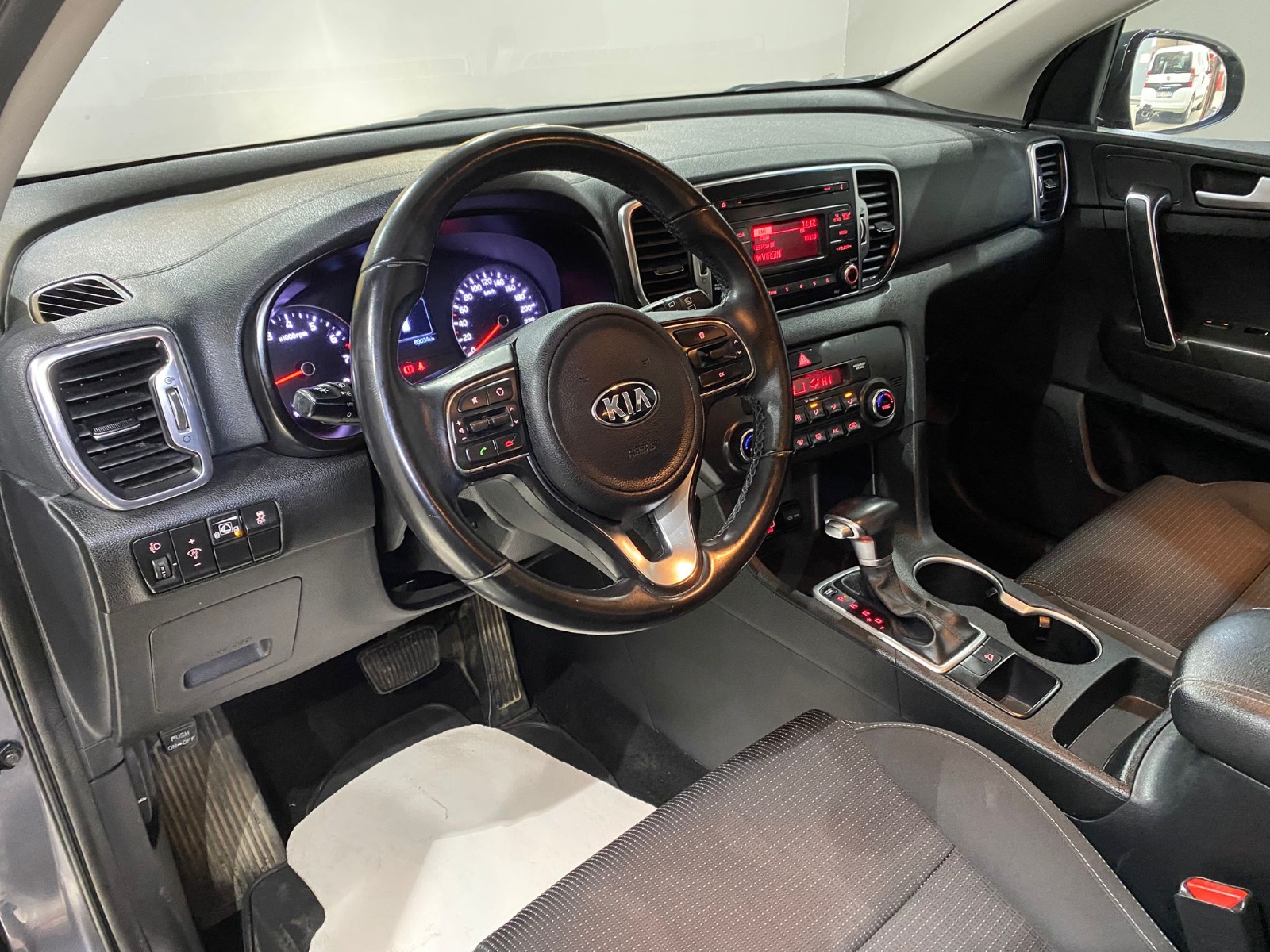 2016 Benzin + LPG Otomatik Kia Sportage Gri Gürel Tasarım Aksesuar Otomotiv San. Tic. Ltd. Şti.