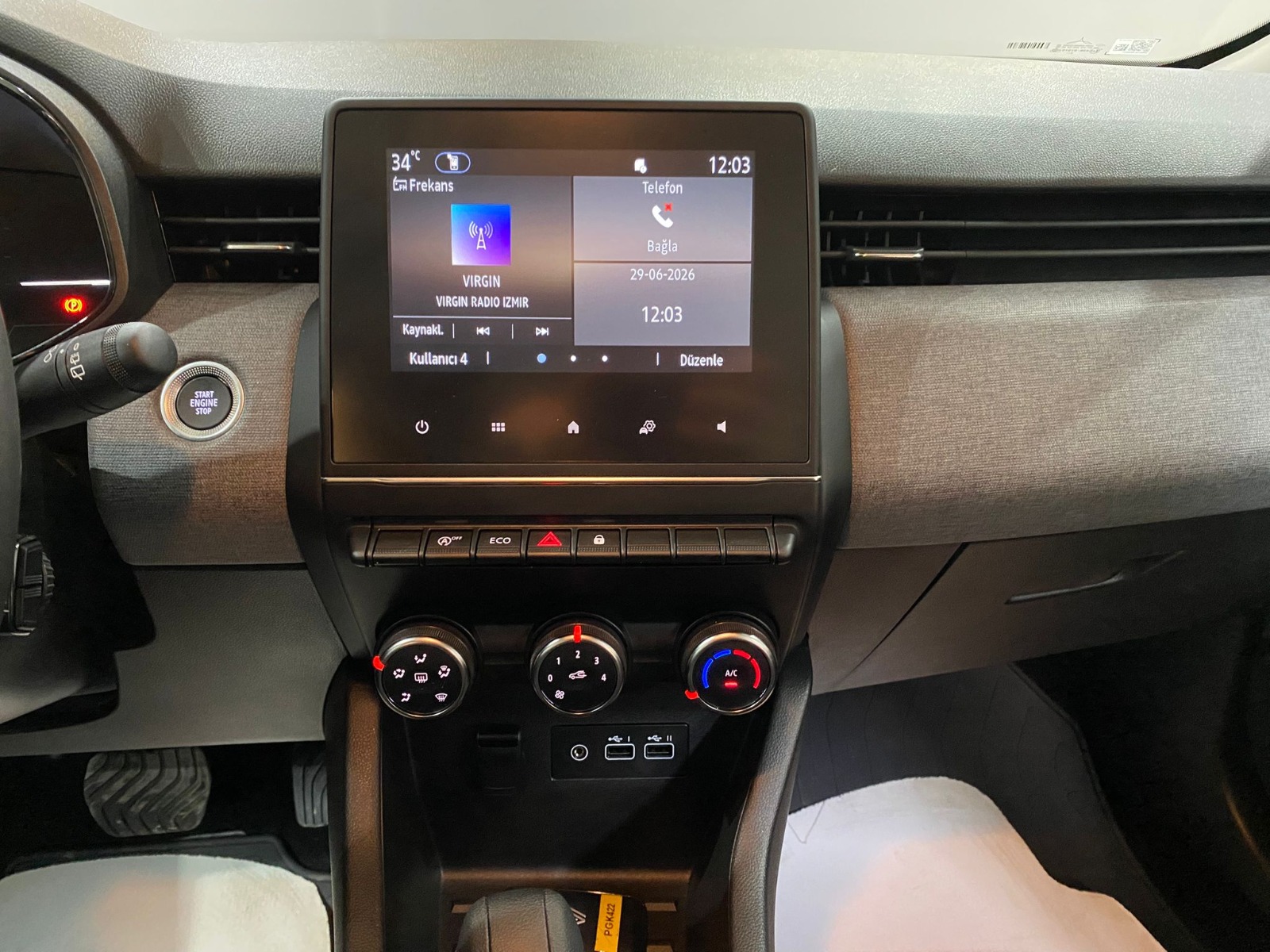 2025 Benzin Otomatik Renault Clio Gri Gürel Tasarım Aksesuar Otomotiv San. Tic. Ltd. Şti.