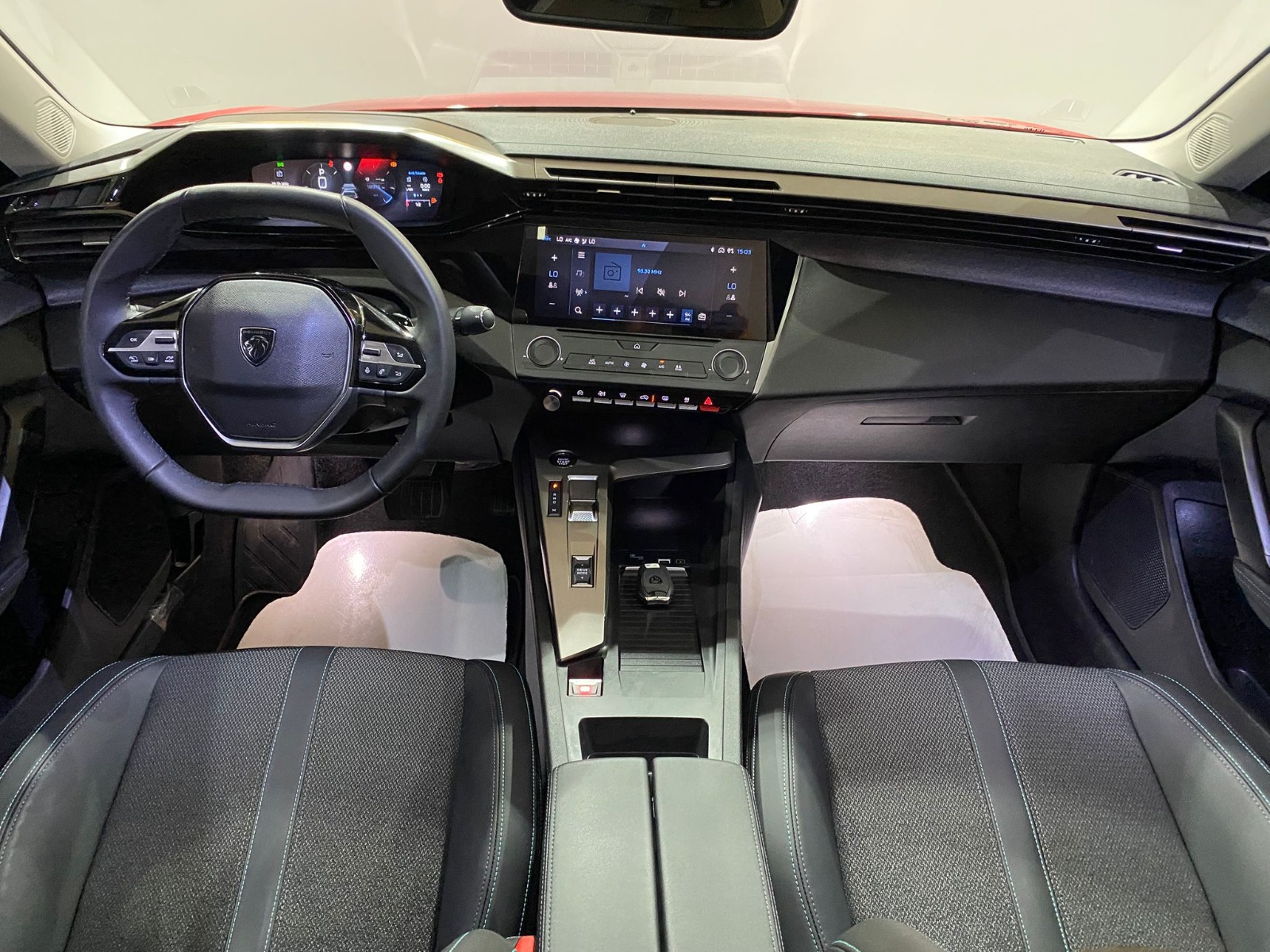 2025 Benzin Otomatik Peugeot 408 Kırmızı Gürel Tasarım Aksesuar Otomotiv San. Tic. Ltd. Şti.