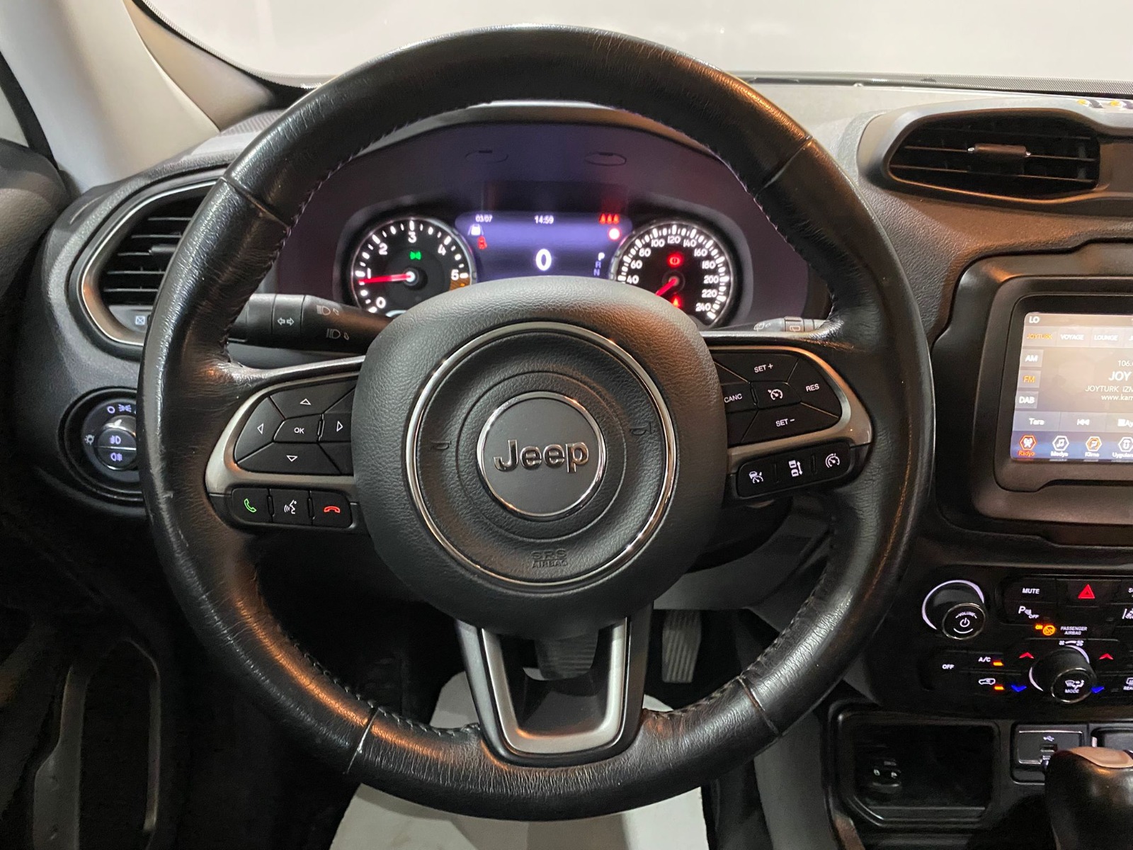 2020 Dizel Otomatik Jeep Renegade Beyaz Gürel Tasarım Aksesuar Otomotiv San. Tic. Ltd. Şti.