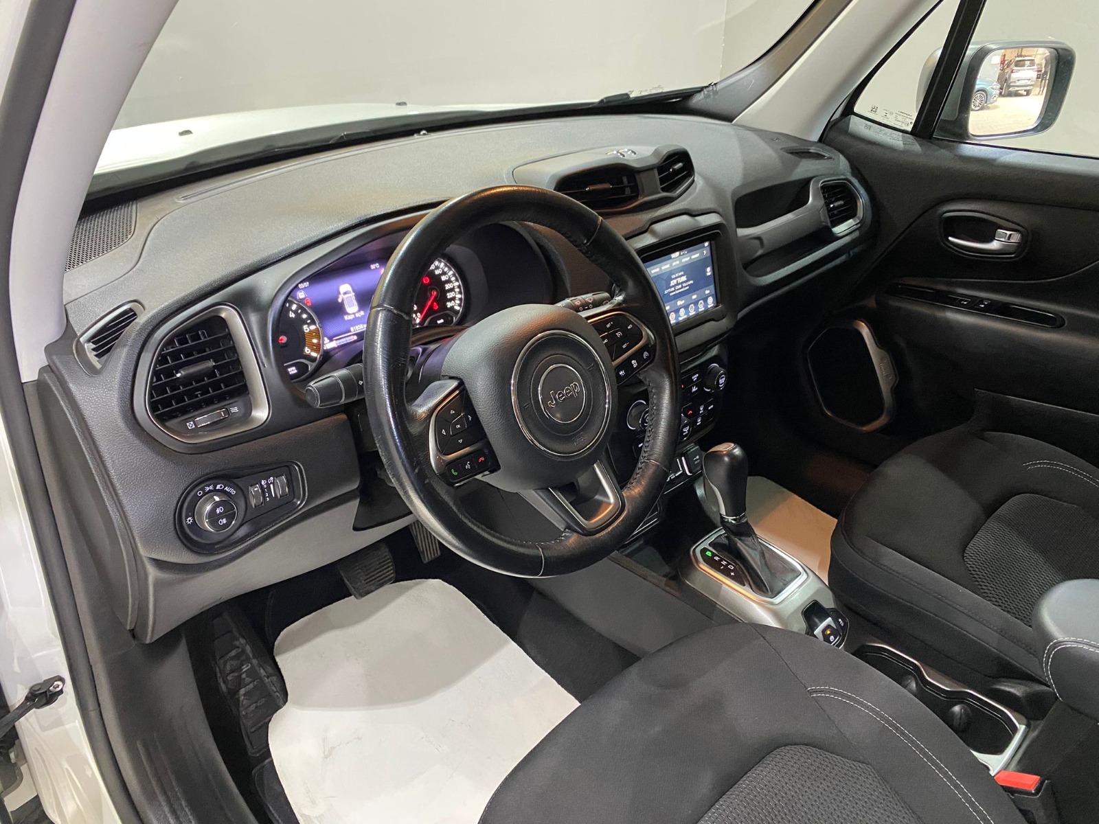 2020 Dizel Otomatik Jeep Renegade Beyaz Gürel Tasarım Aksesuar Otomotiv San. Tic. Ltd. Şti.