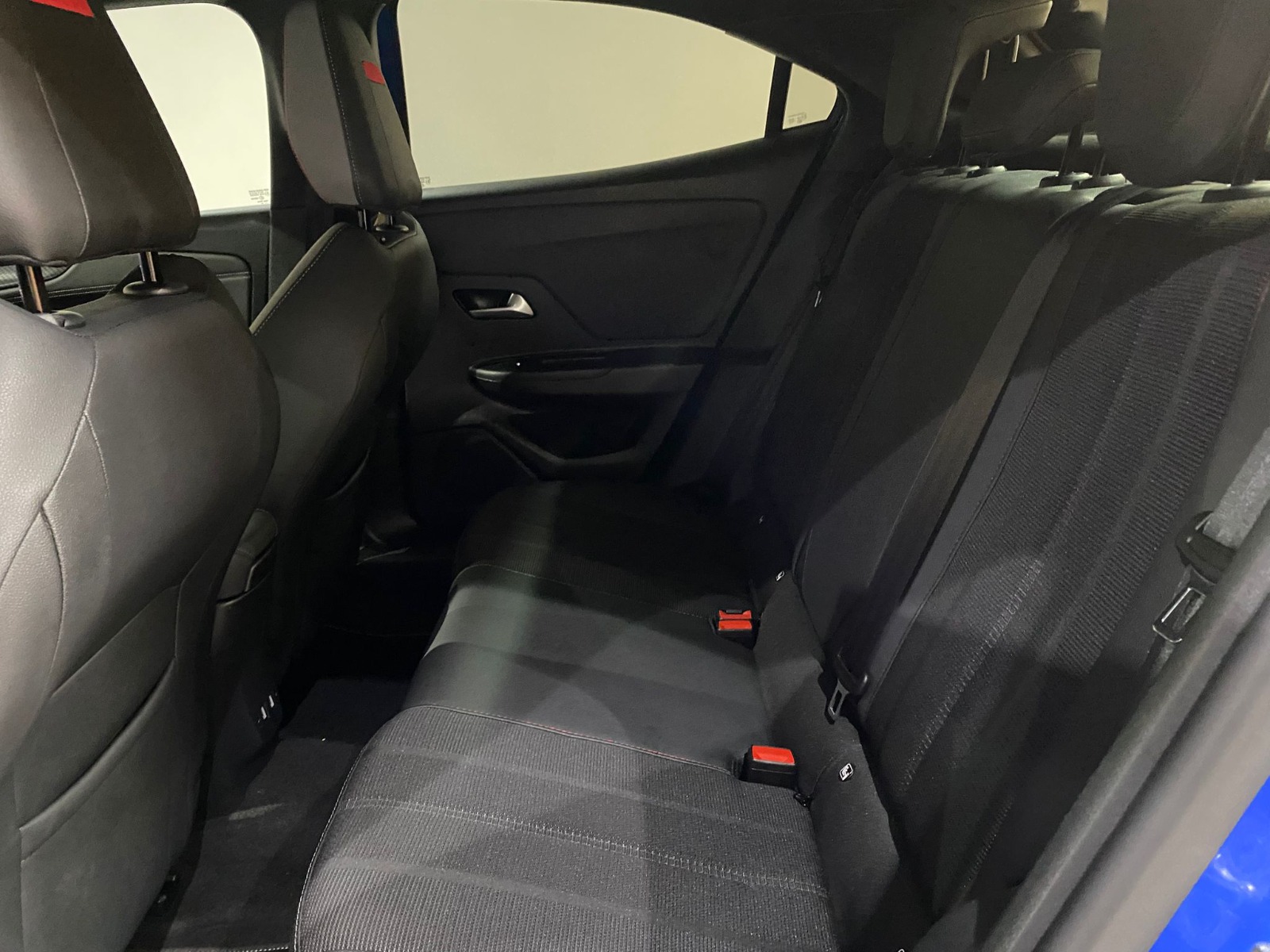 2023 Benzin Otomatik Opel Mokka Mavi Gürel Tasarım Aksesuar Otomotiv San. Tic. Ltd. Şti.