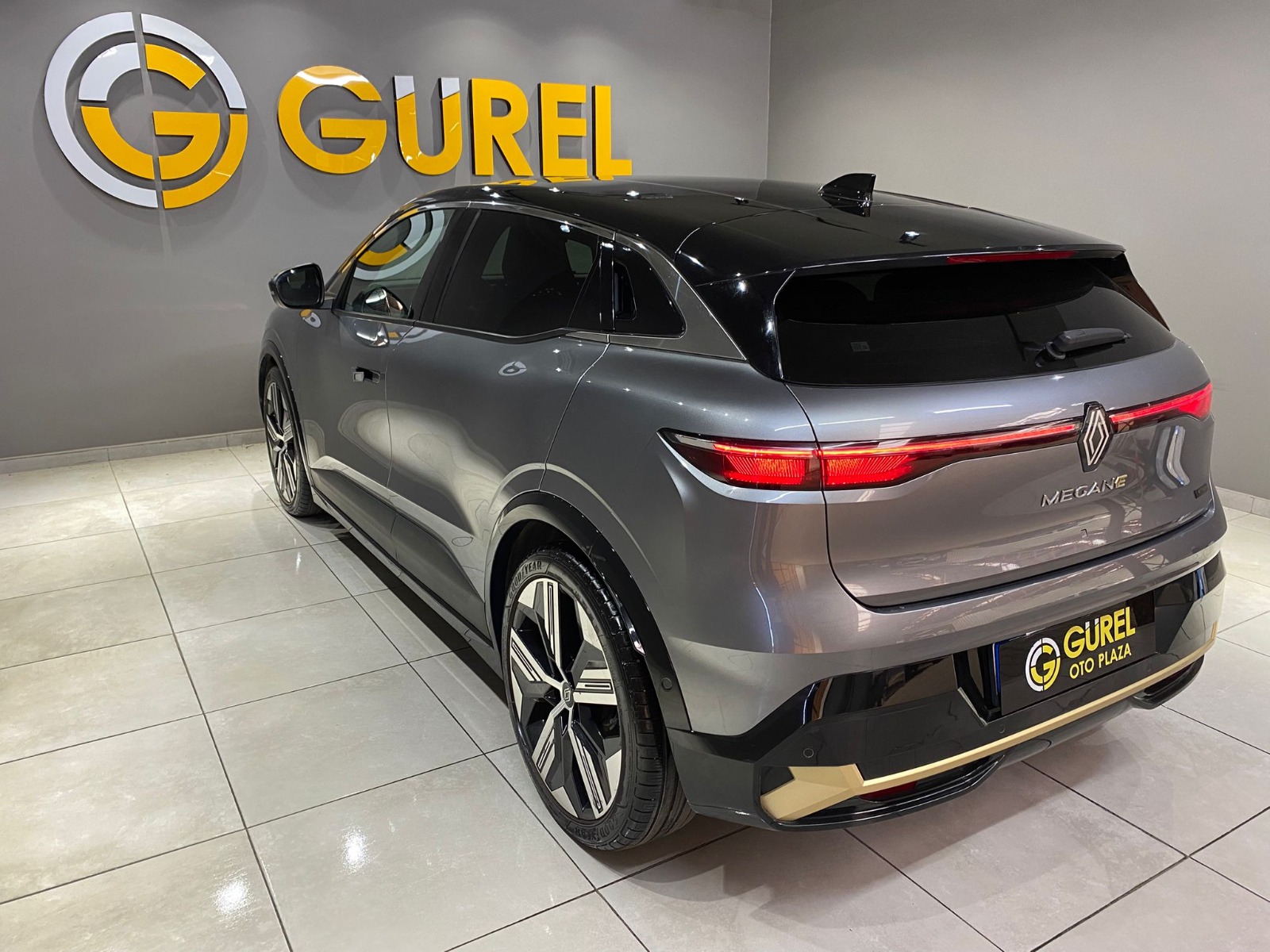 2023 Elektrik Otomatik Renault Megane E-Tech Gri Gürel Tasarım Aksesuar Otomotiv San. Tic. Ltd. Şti.