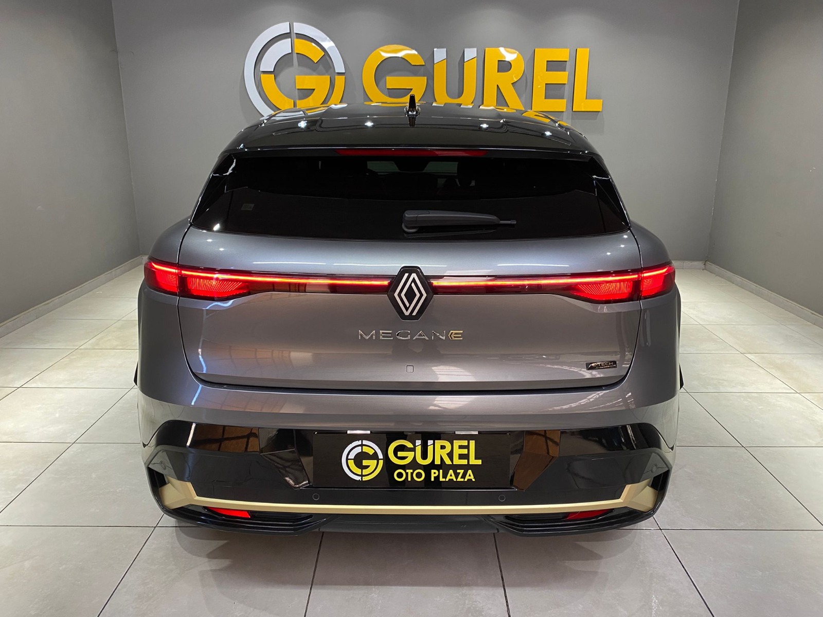 2023 Elektrik Otomatik Renault Megane E-Tech Gri Gürel Tasarım Aksesuar Otomotiv San. Tic. Ltd. Şti.