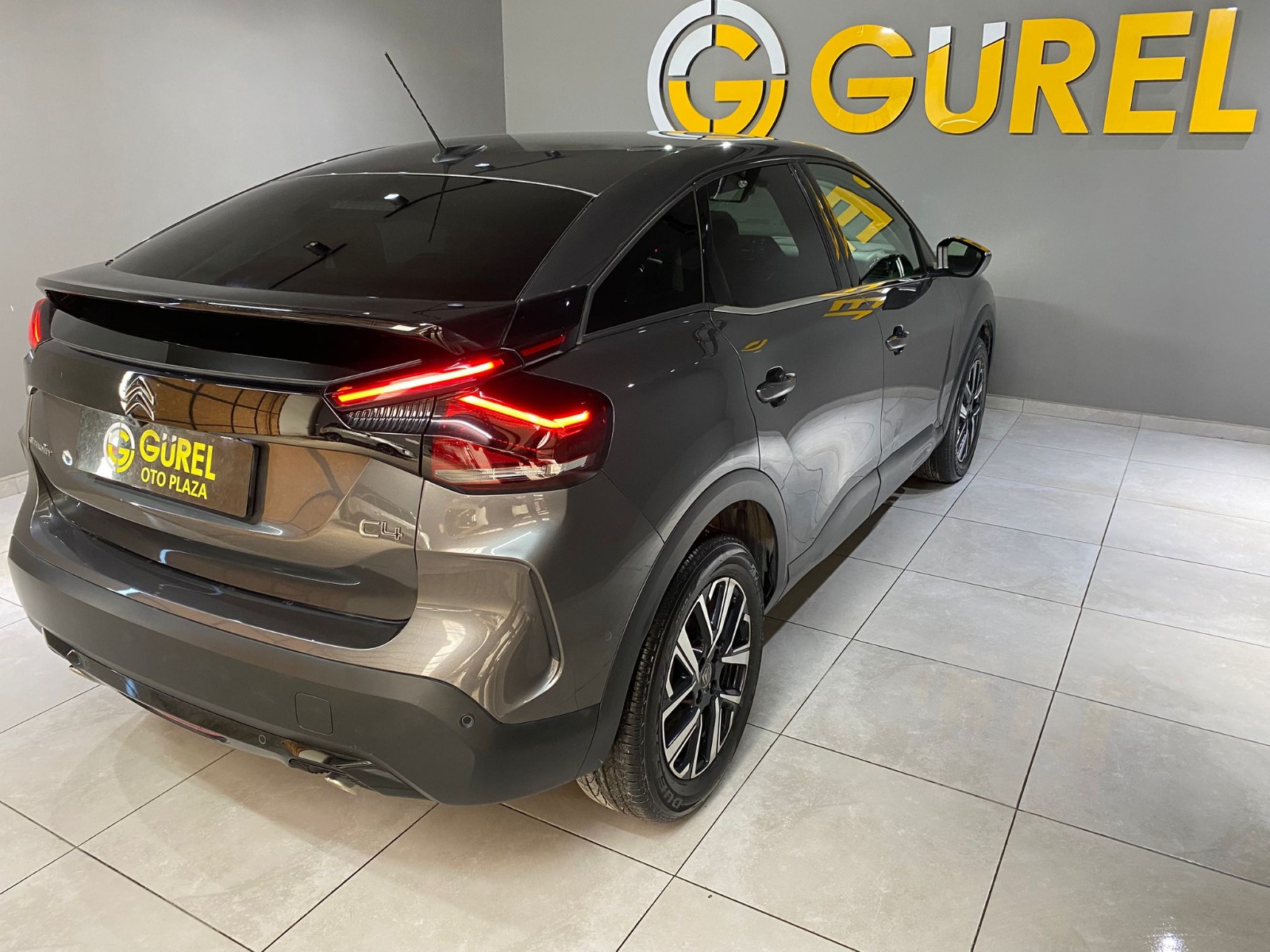 2022 Benzin Otomatik Citroen C4 Gri Gürel Tasarım Aksesuar Otomotiv San. Tic. Ltd. Şti.