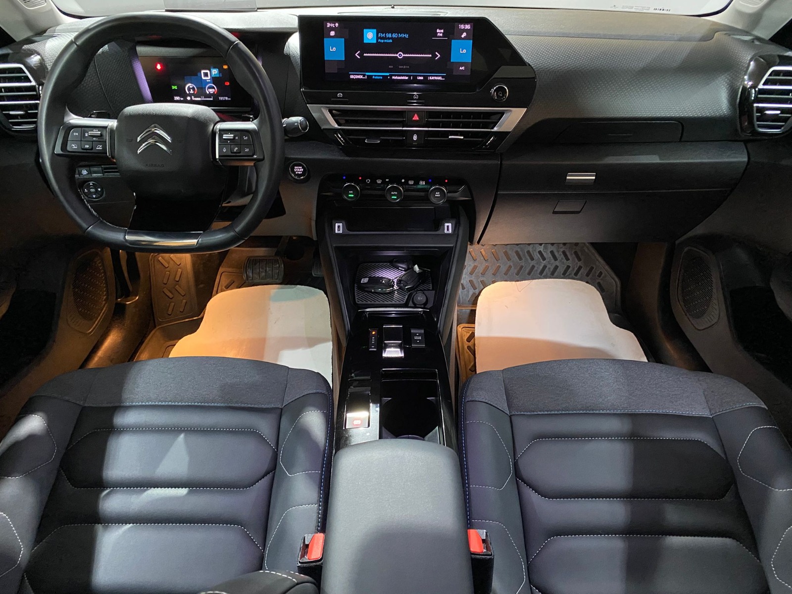 2022 Benzin Otomatik Citroen C4 Gri Gürel Tasarım Aksesuar Otomotiv San. Tic. Ltd. Şti.