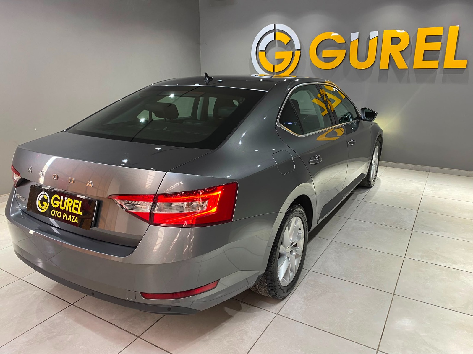 2023 Benzin Otomatik Skoda Superb Gri Gürel Tasarım Aksesuar Otomotiv San. Tic. Ltd. Şti.